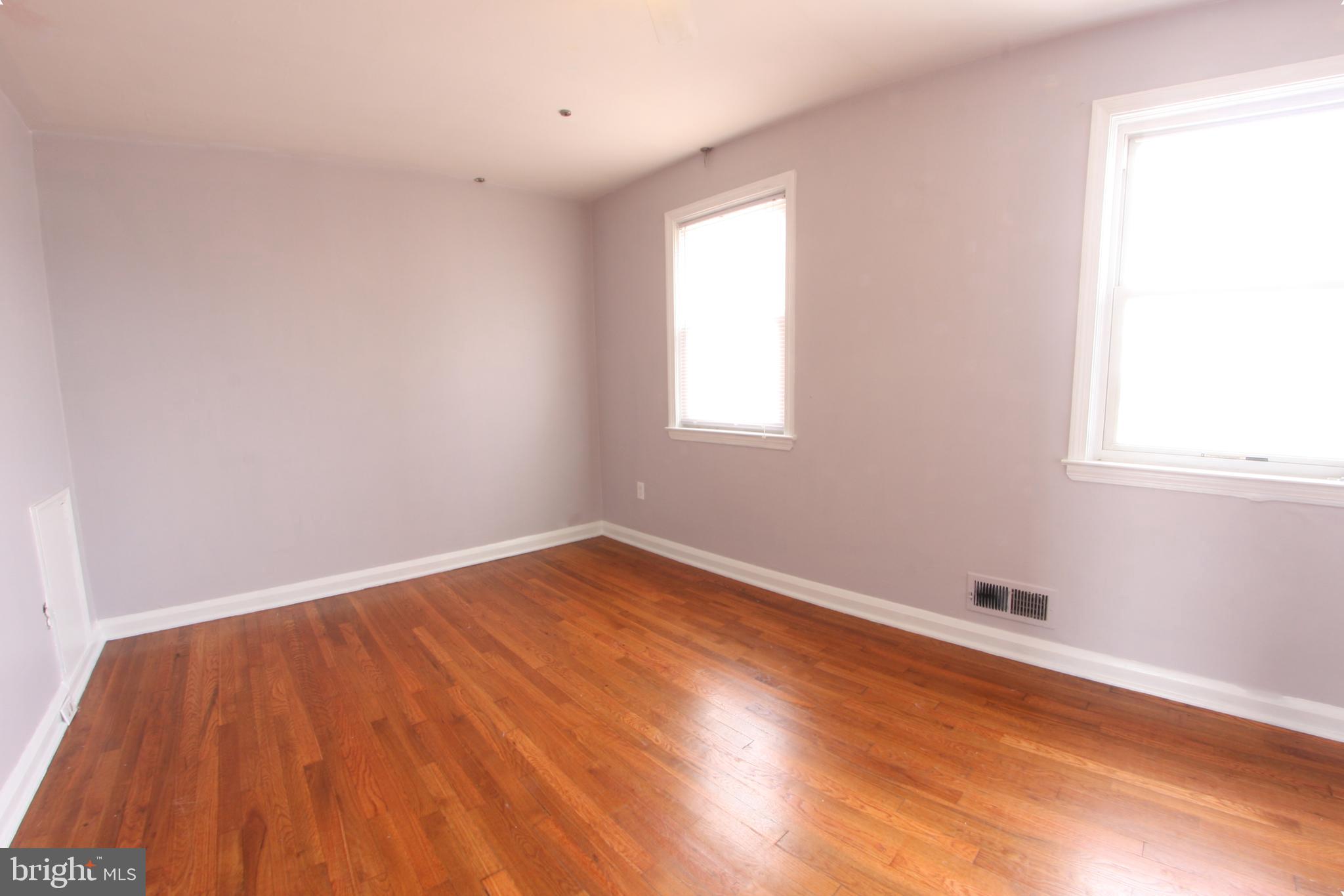 EASTWOOD - Residential