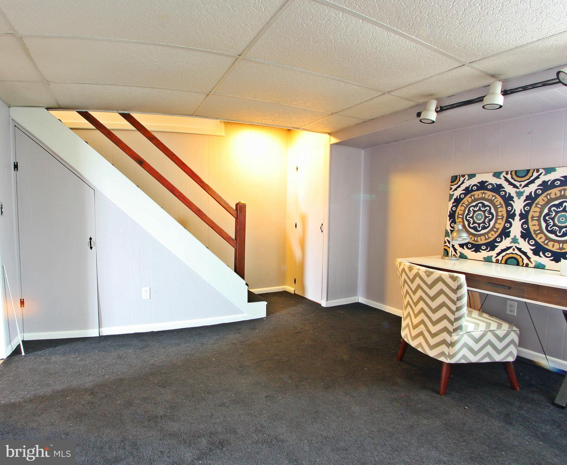 EASTWOOD - Residential