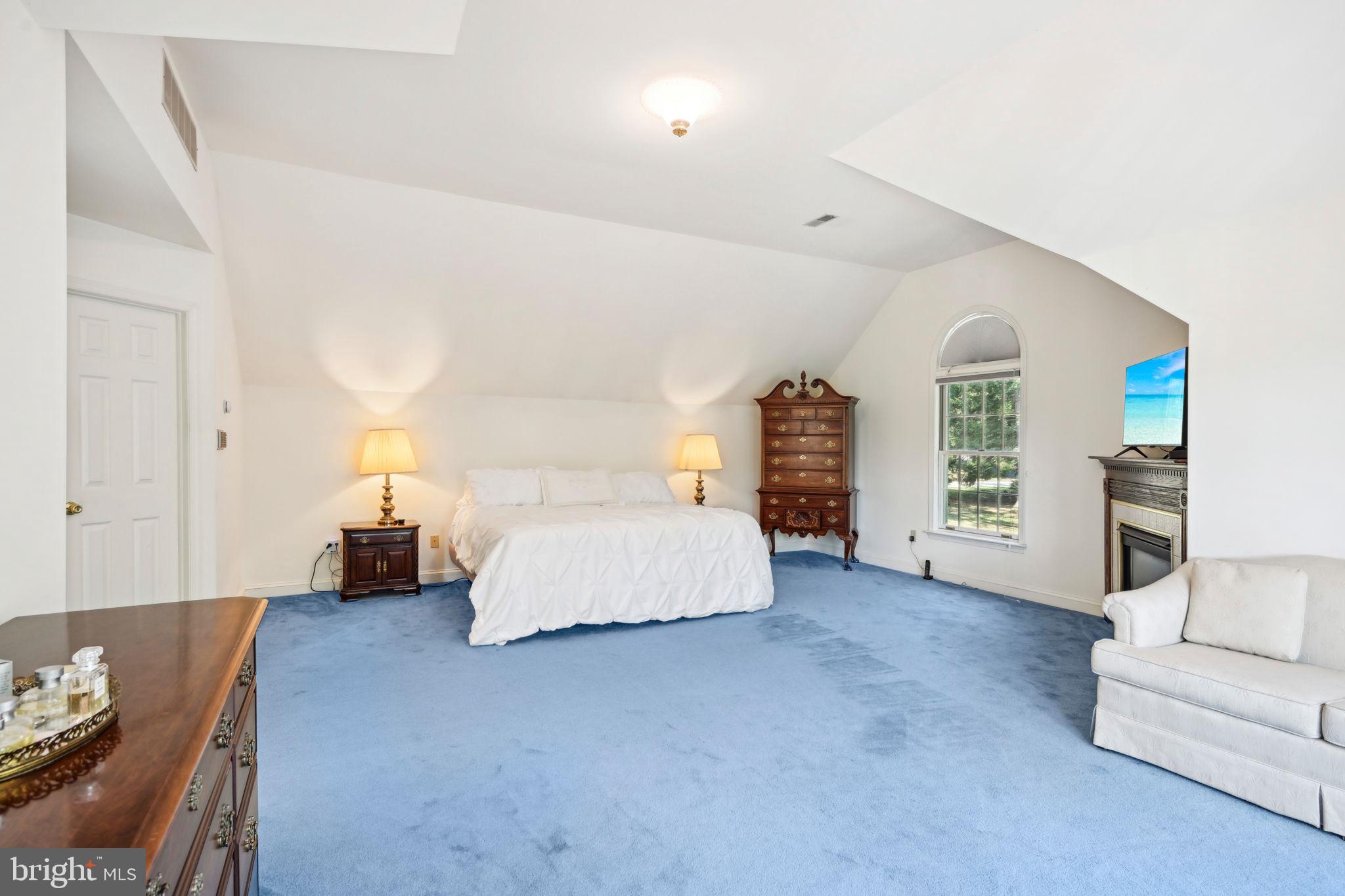 PENNOCK WOODS - Residential