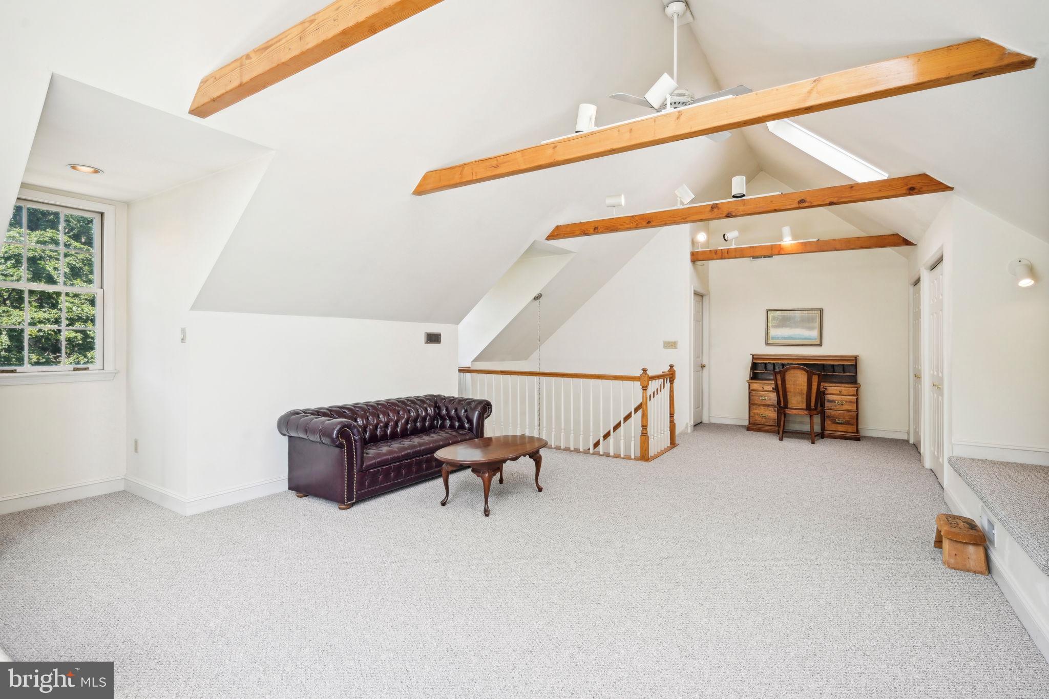 PENNOCK WOODS - Residential