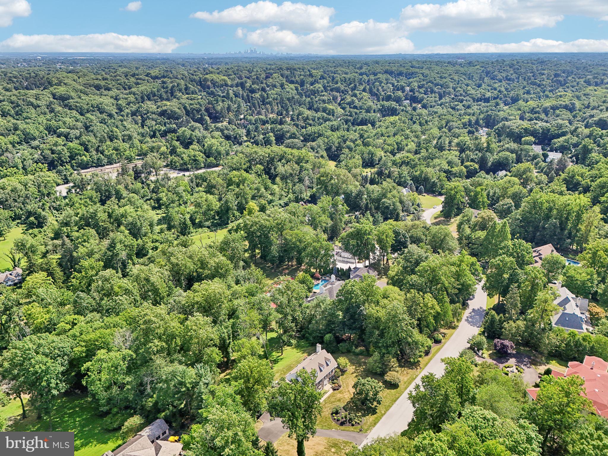 PENNOCK WOODS - Residential