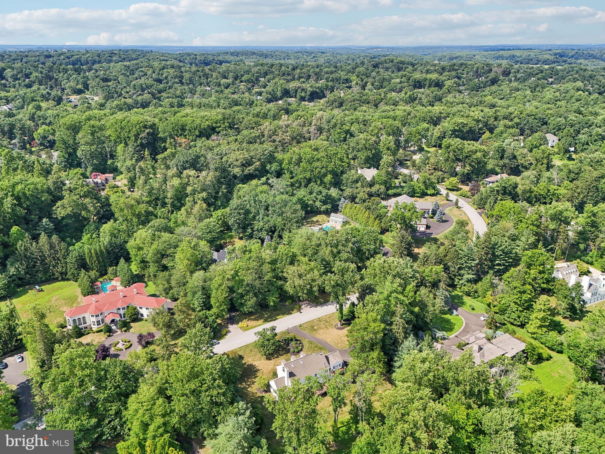 PENNOCK WOODS - Residential