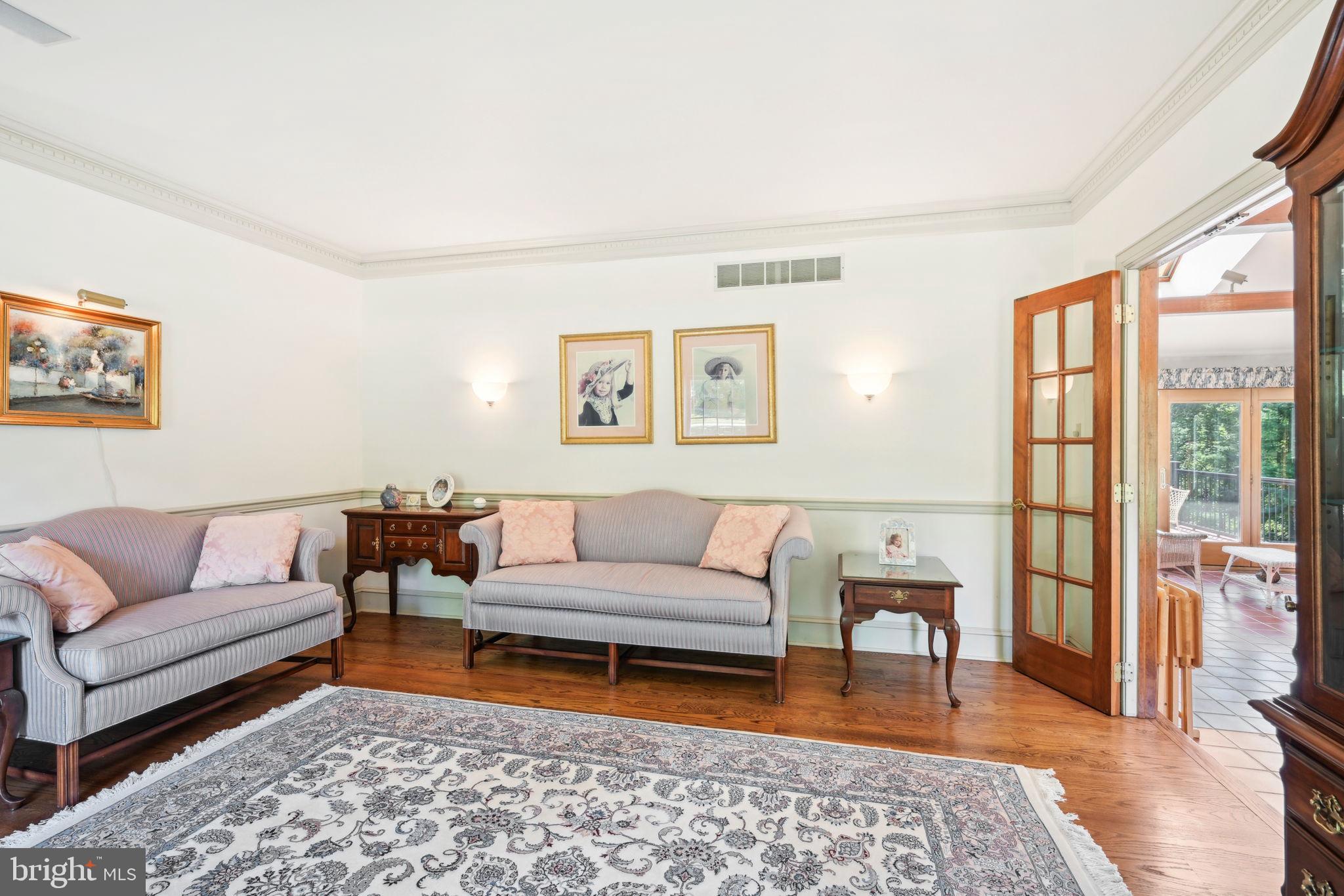 PENNOCK WOODS - Residential