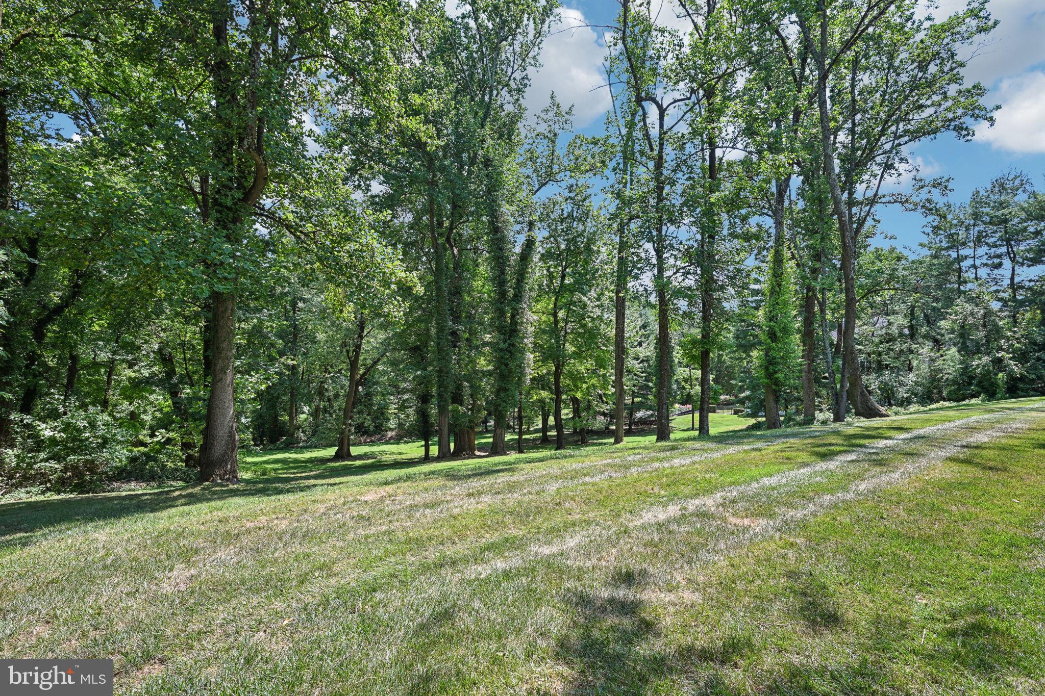 PENNOCK WOODS - Residential