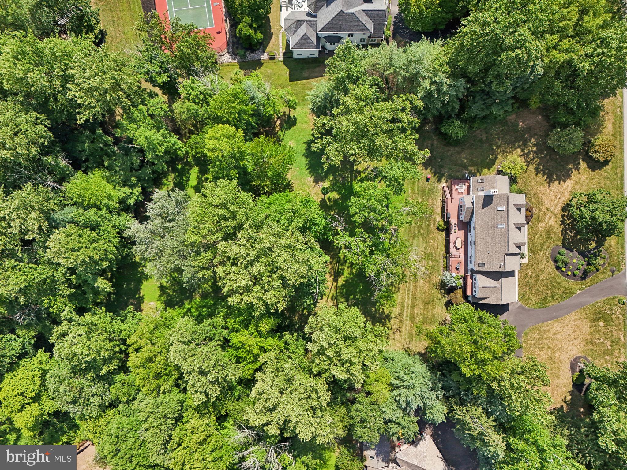 PENNOCK WOODS - Residential