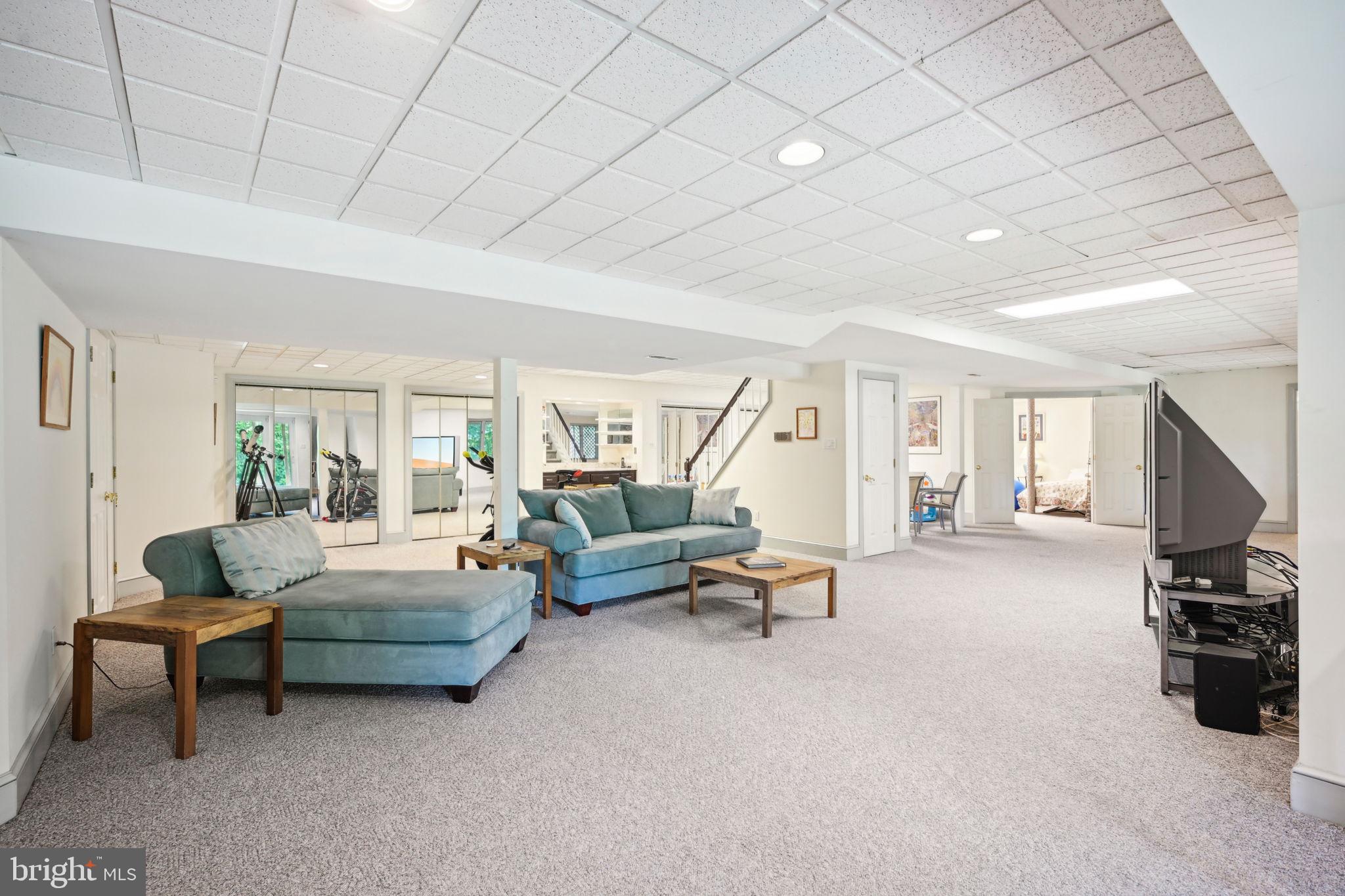 PENNOCK WOODS - Residential