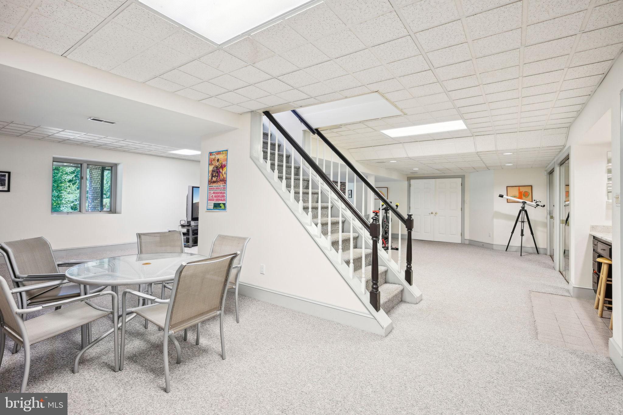 PENNOCK WOODS - Residential