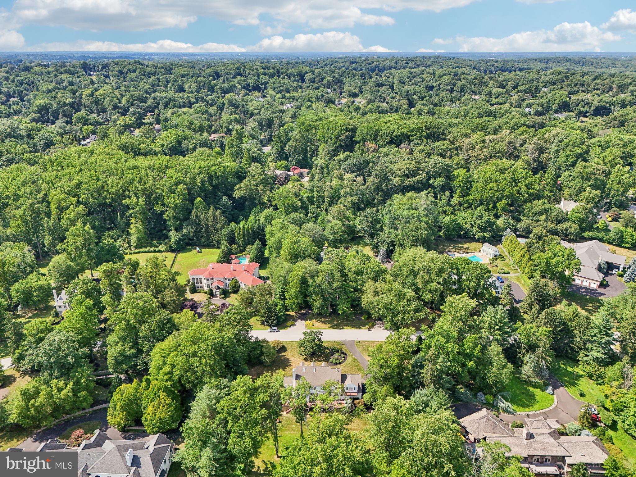 PENNOCK WOODS - Residential