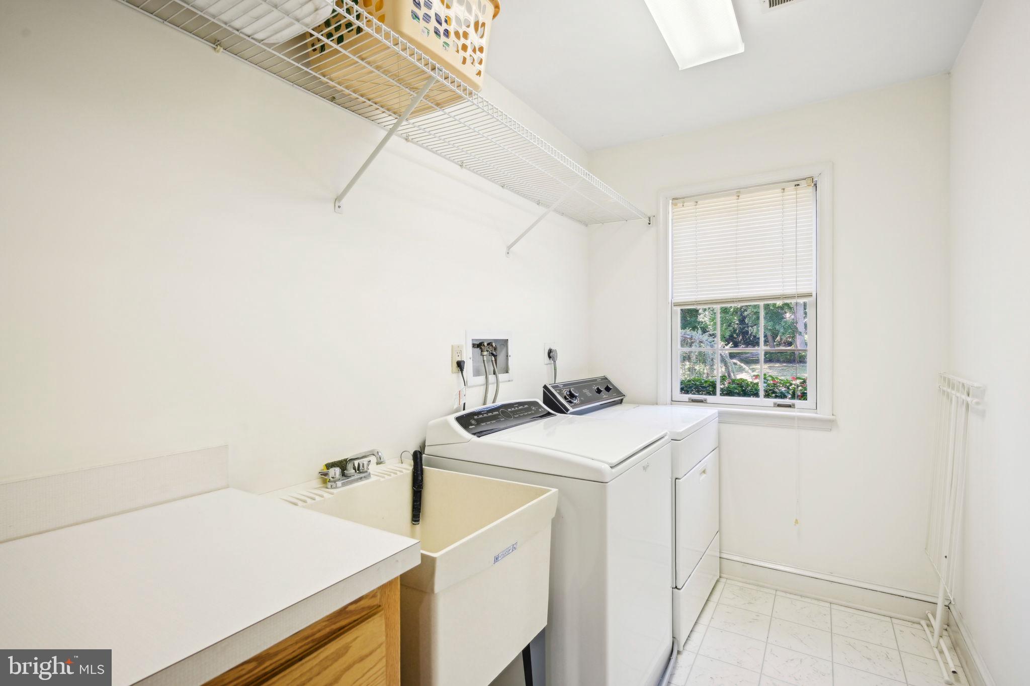 PENNOCK WOODS - Residential