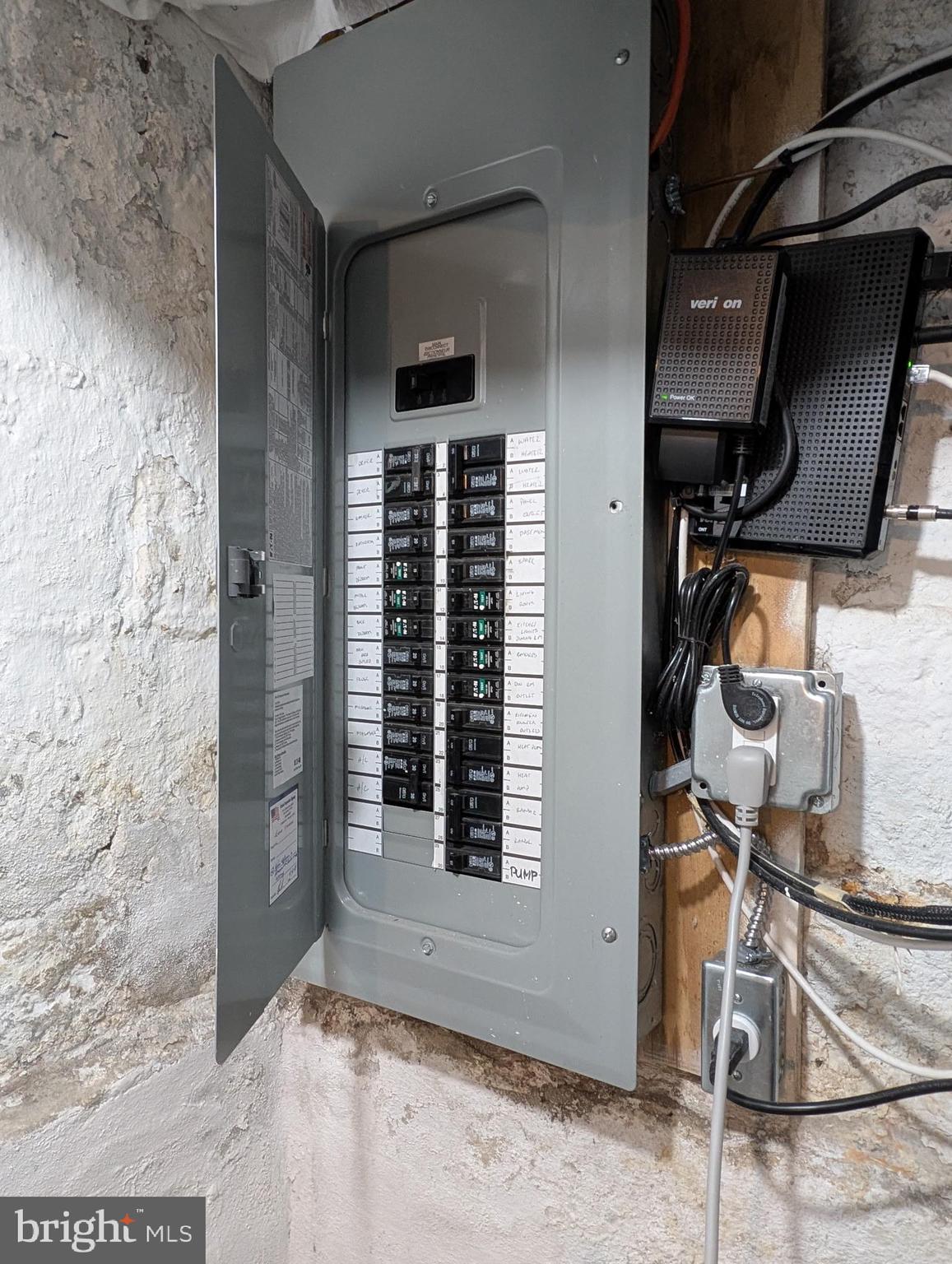 ACHEY LANE - Residential