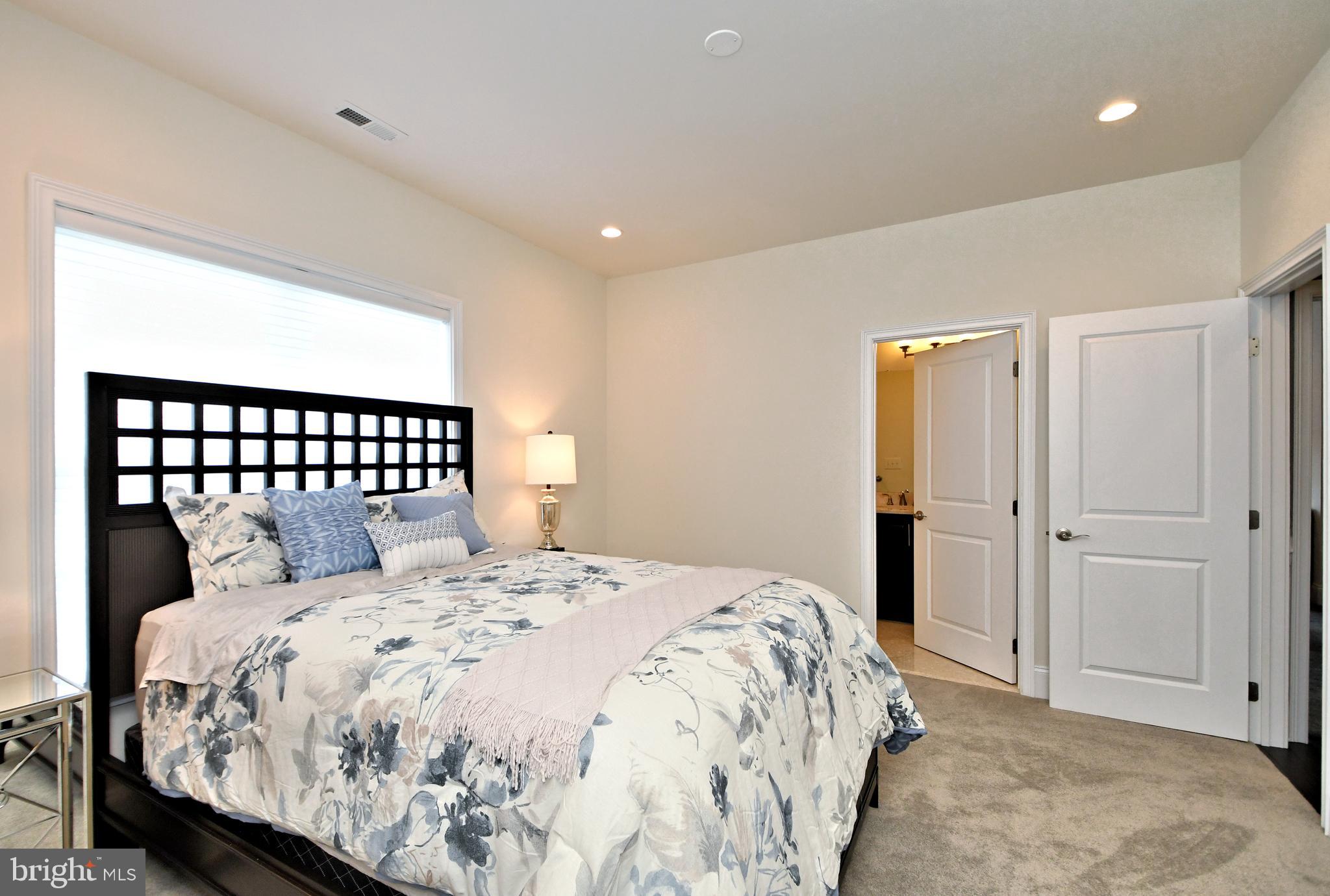 RESERVEATNORTHAMPTON - Residential