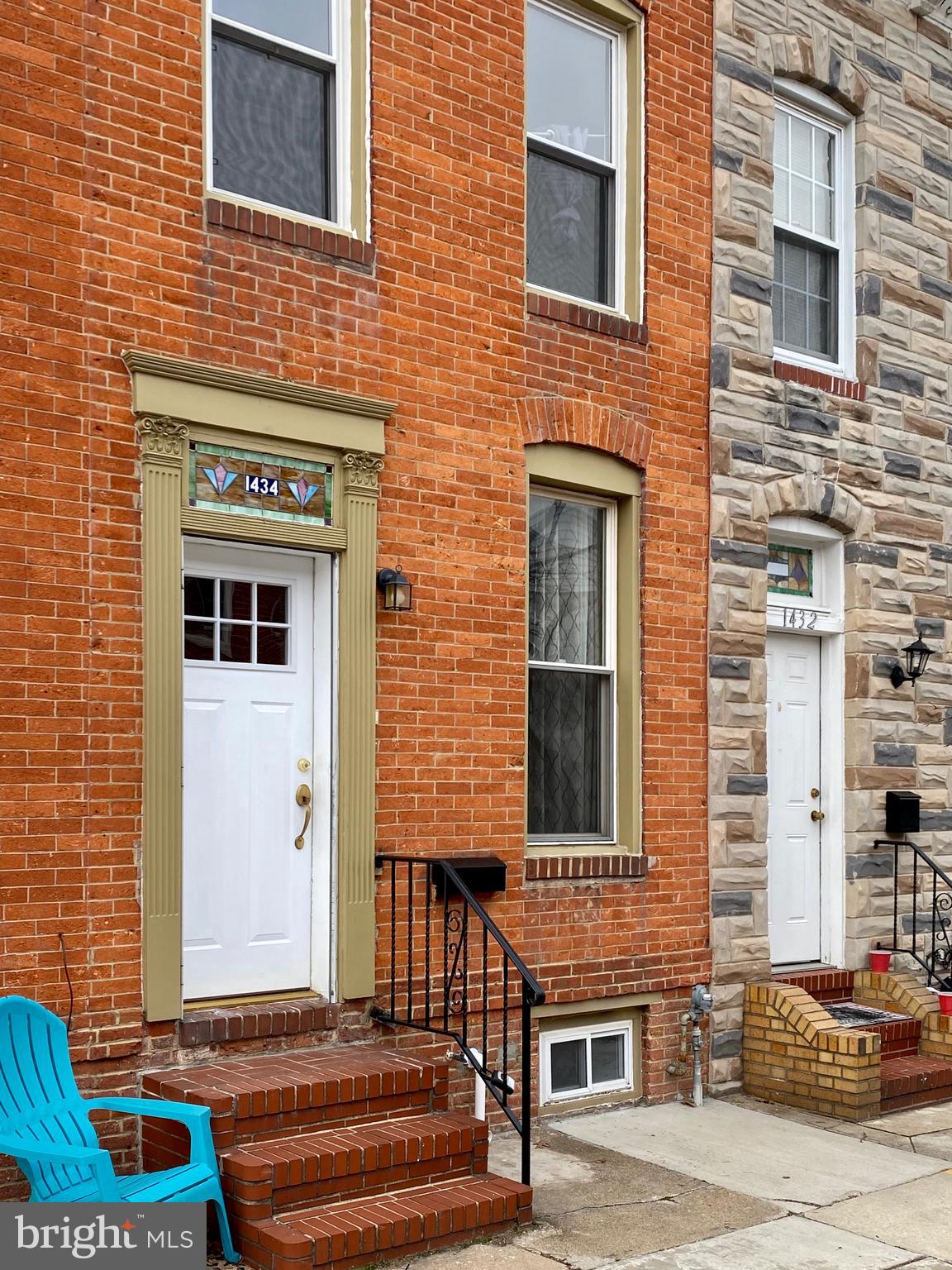 LOCUST POINT - Residential Lease