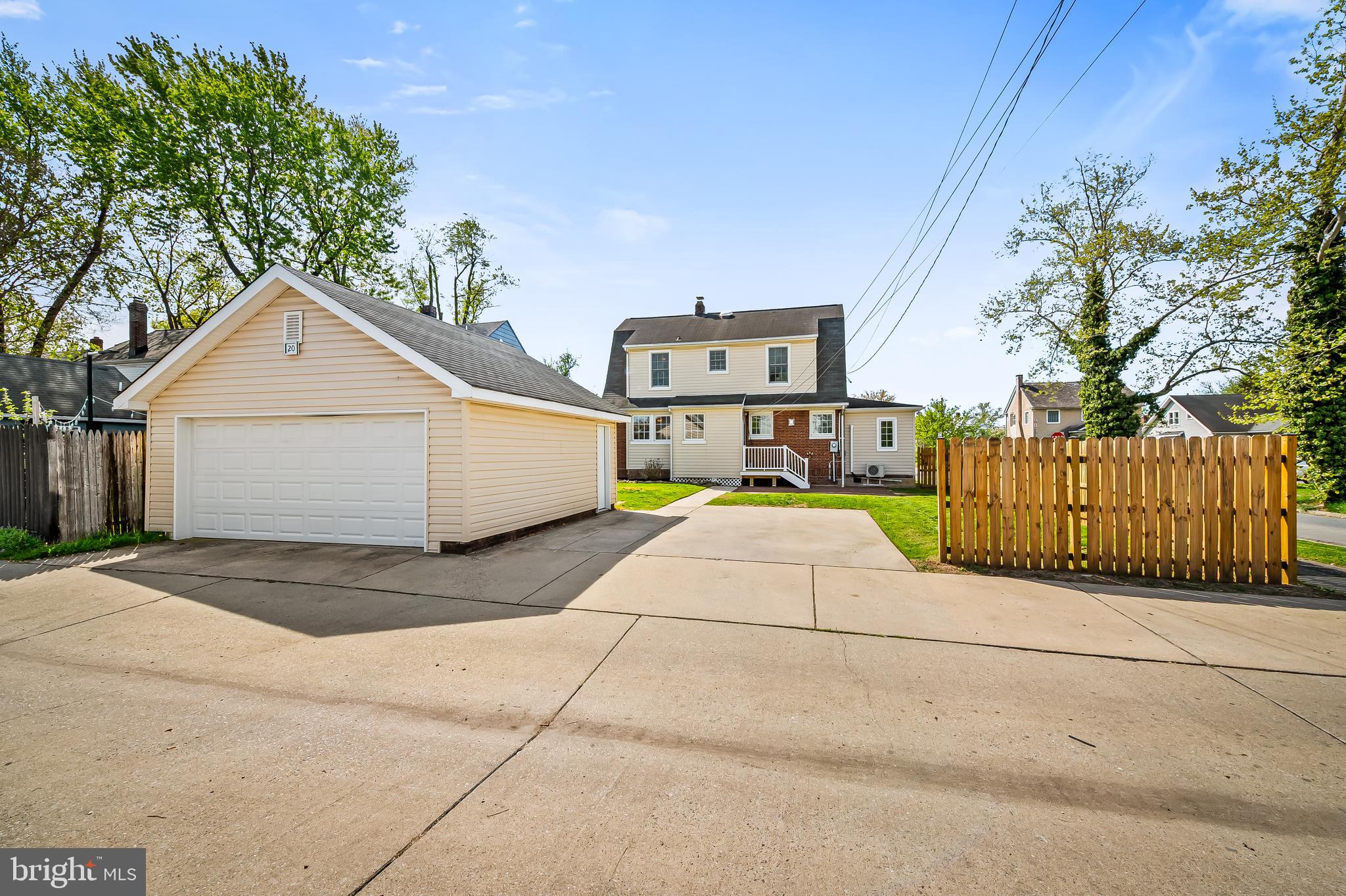OLD DUNDALK - Residential