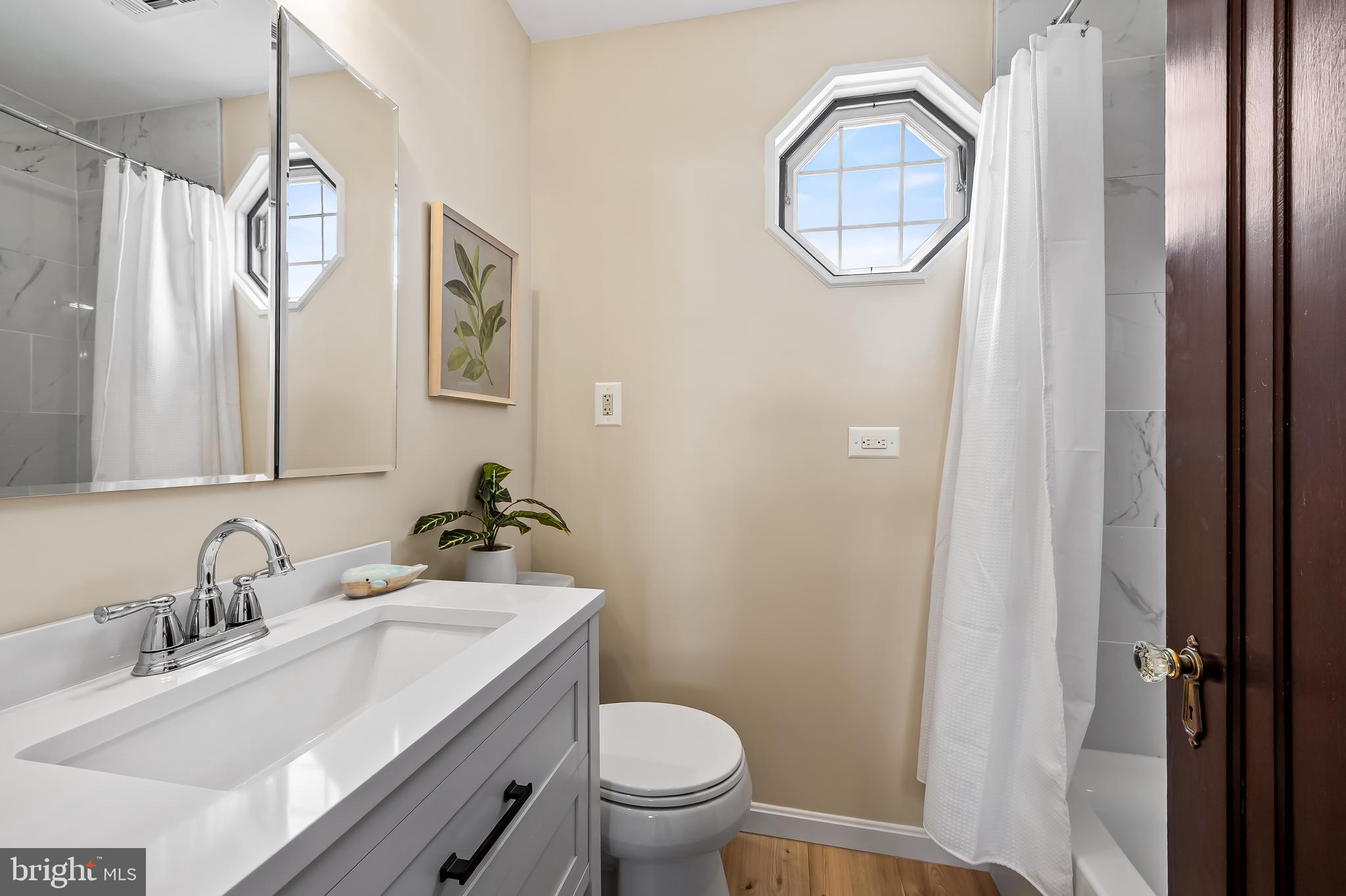 OLD DUNDALK - Residential