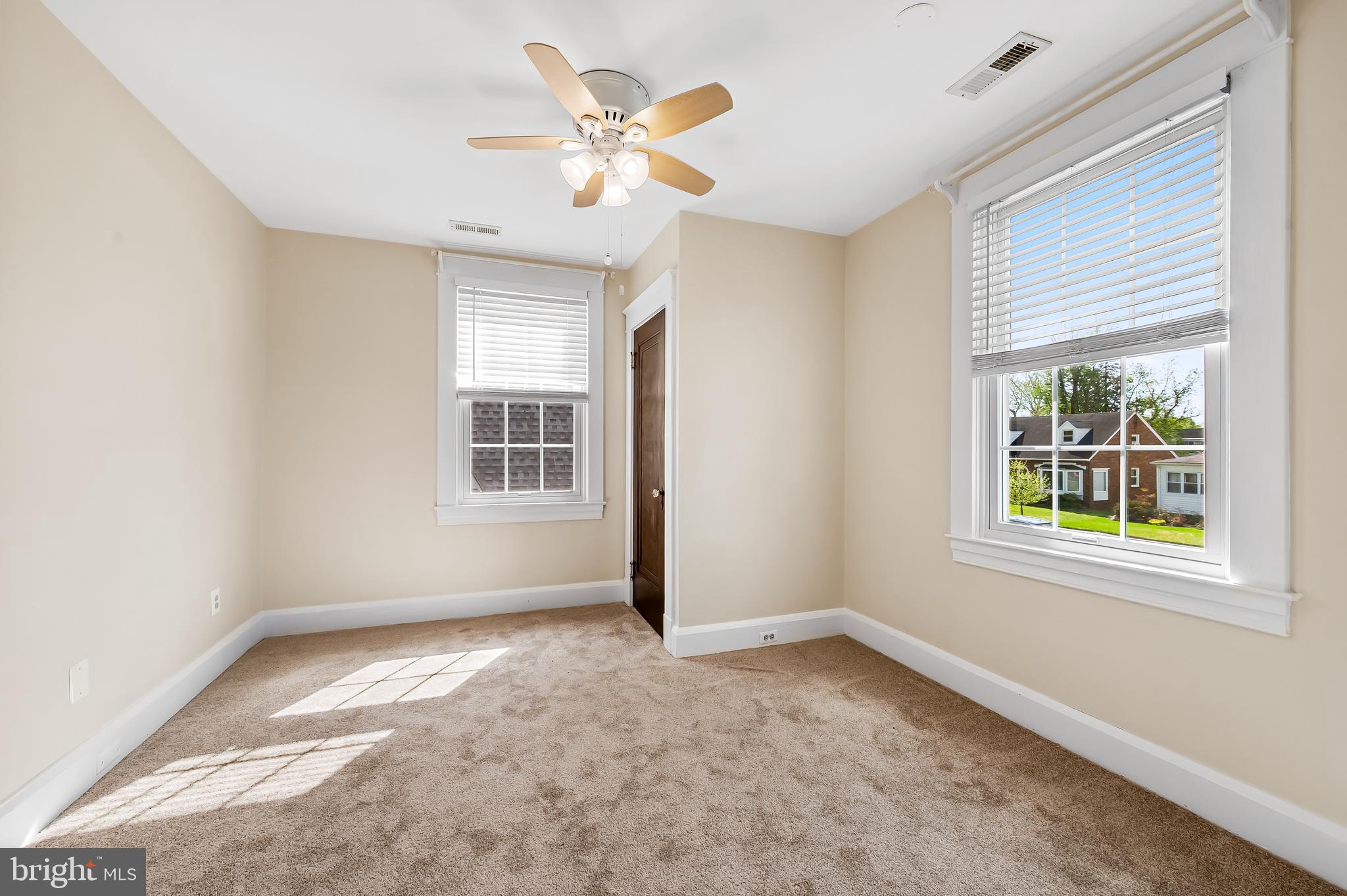 OLD DUNDALK - Residential