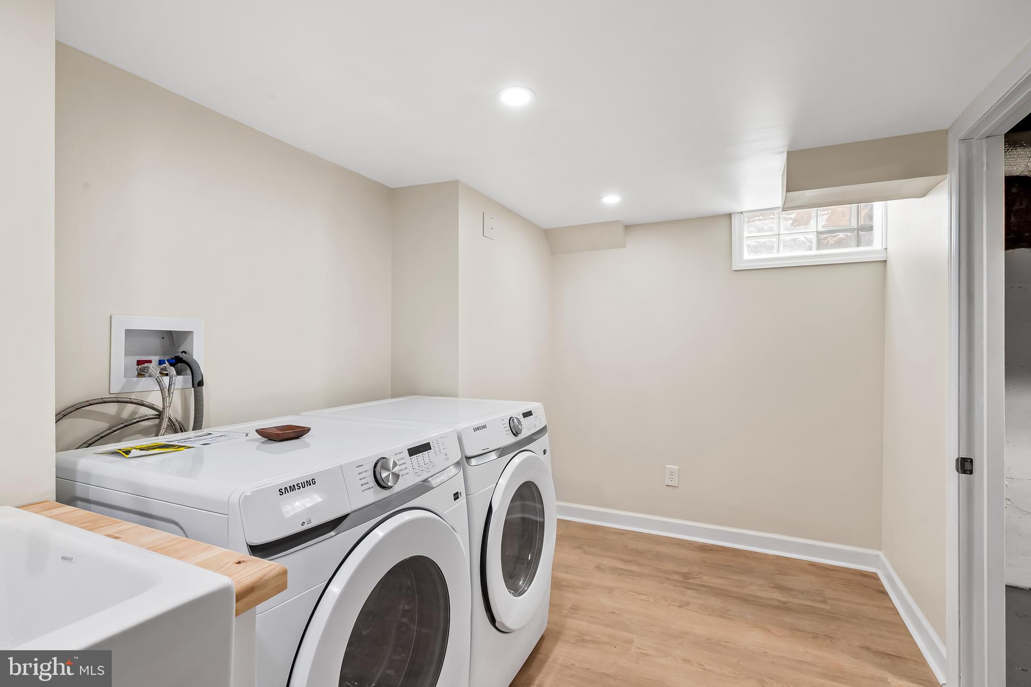 OLD DUNDALK - Residential