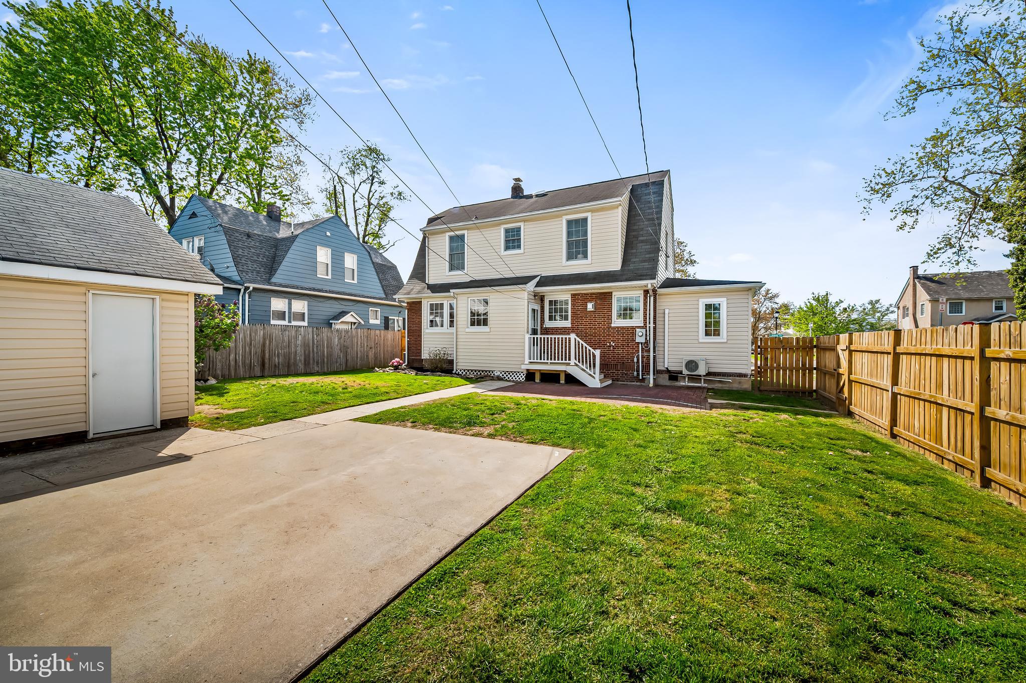 OLD DUNDALK - Residential