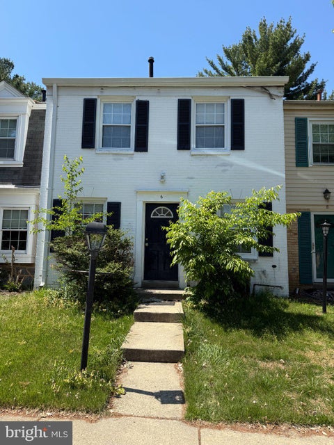 Townhouse For Sale - 6 Fenceline Drive<br/> GAITHERSBURG, MD 20878