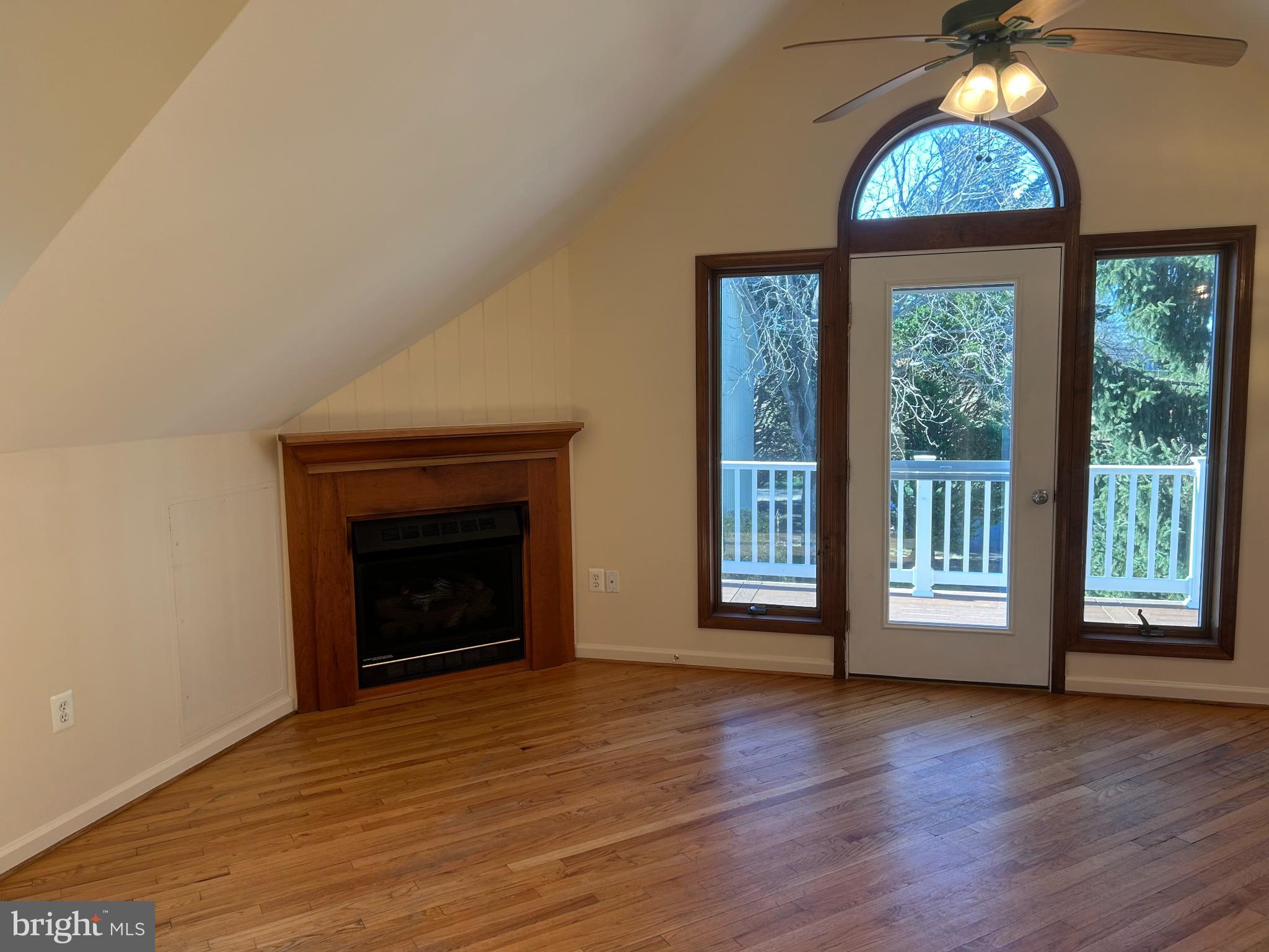 MARSHALL, VA - Residential Lease