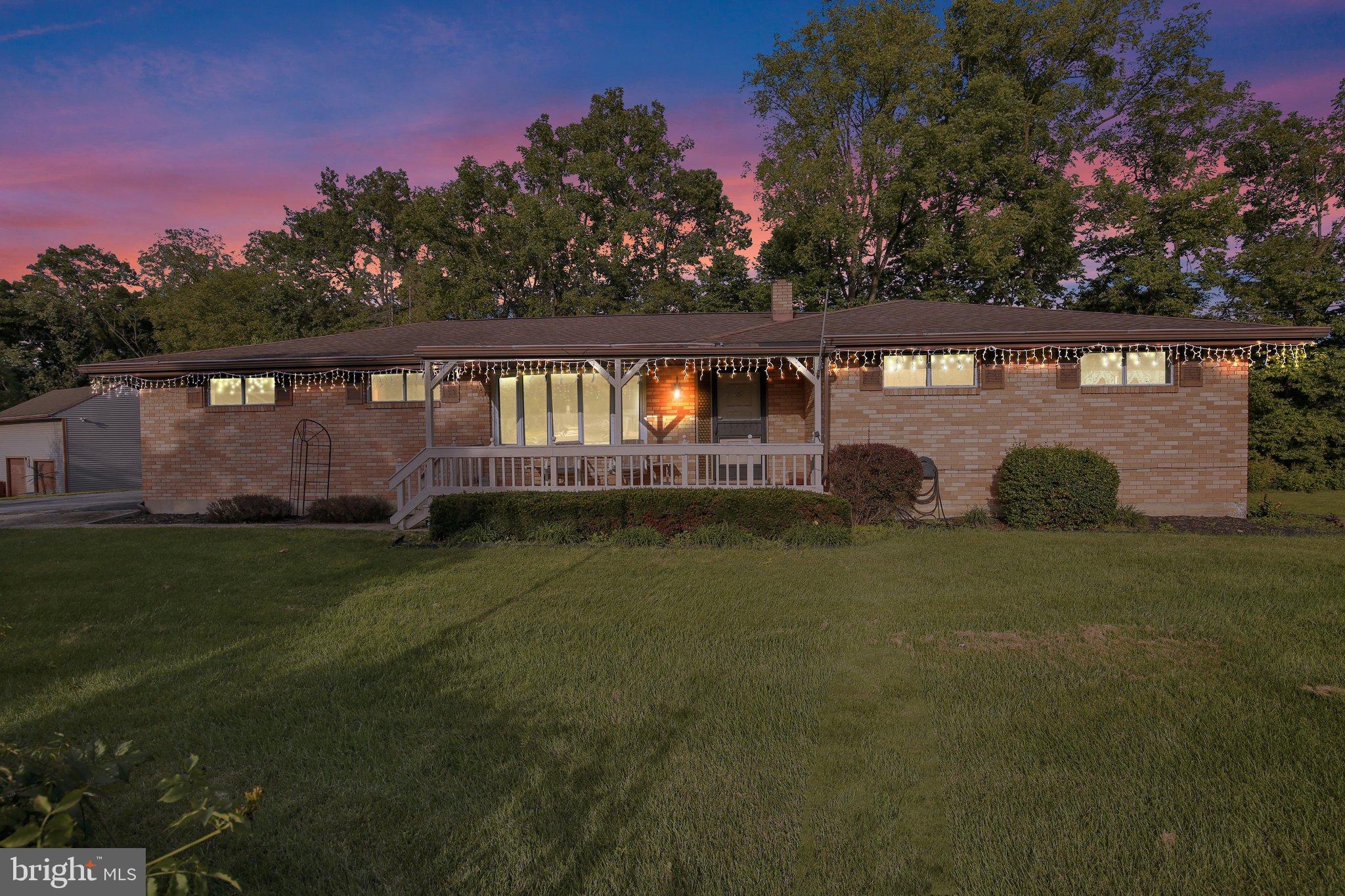 1048 CROSS KEYS ROAD