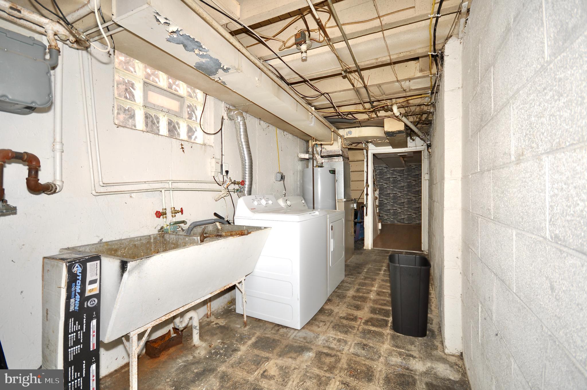 SOMERTON - Residential