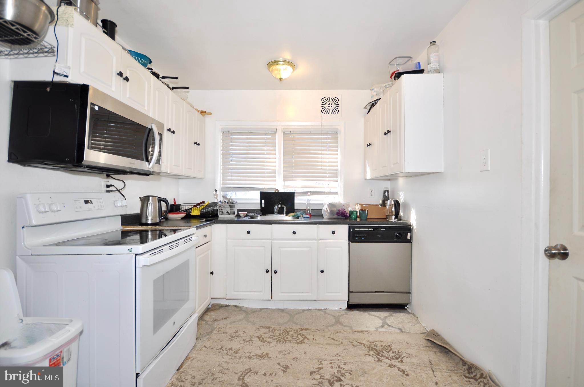 SOMERTON - Residential