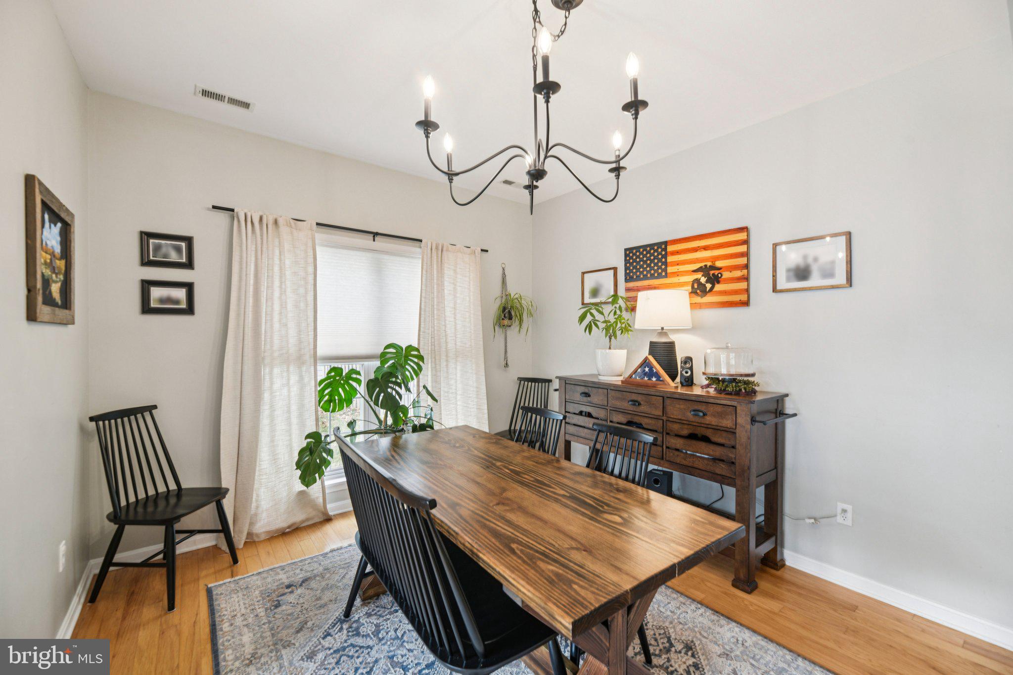 CEDAR COVE - Residential