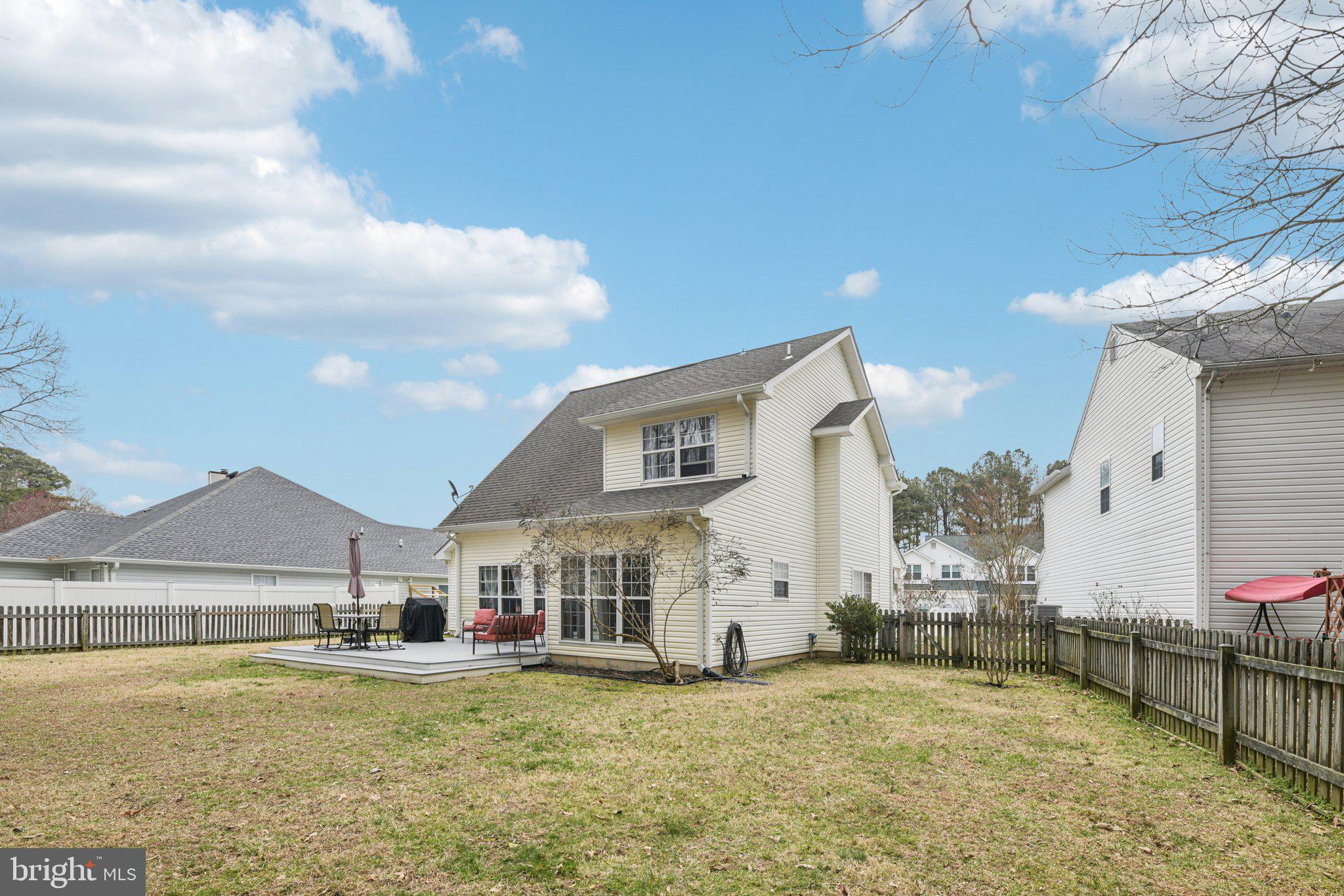 CEDAR COVE - Residential