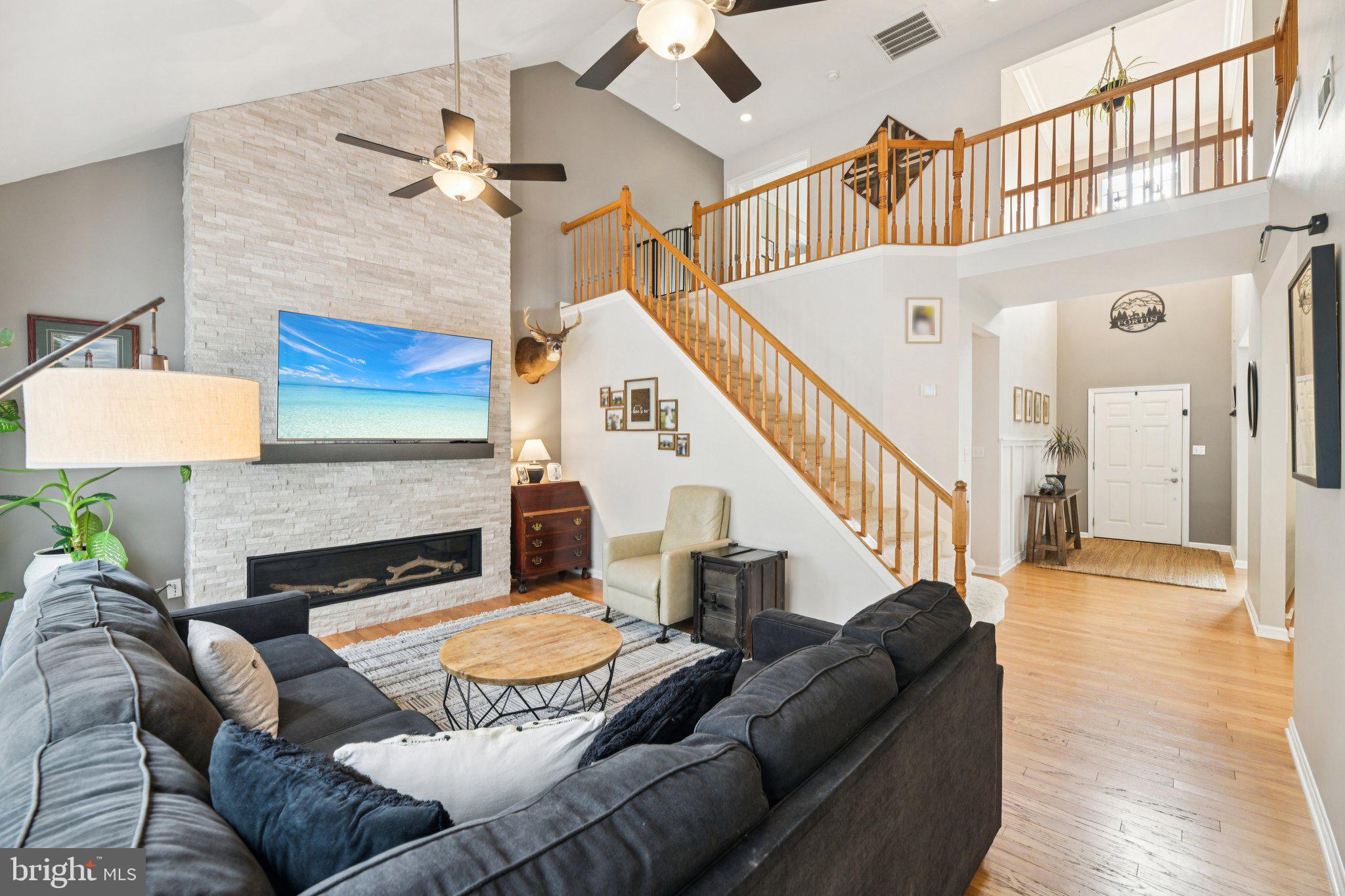 CEDAR COVE - Residential