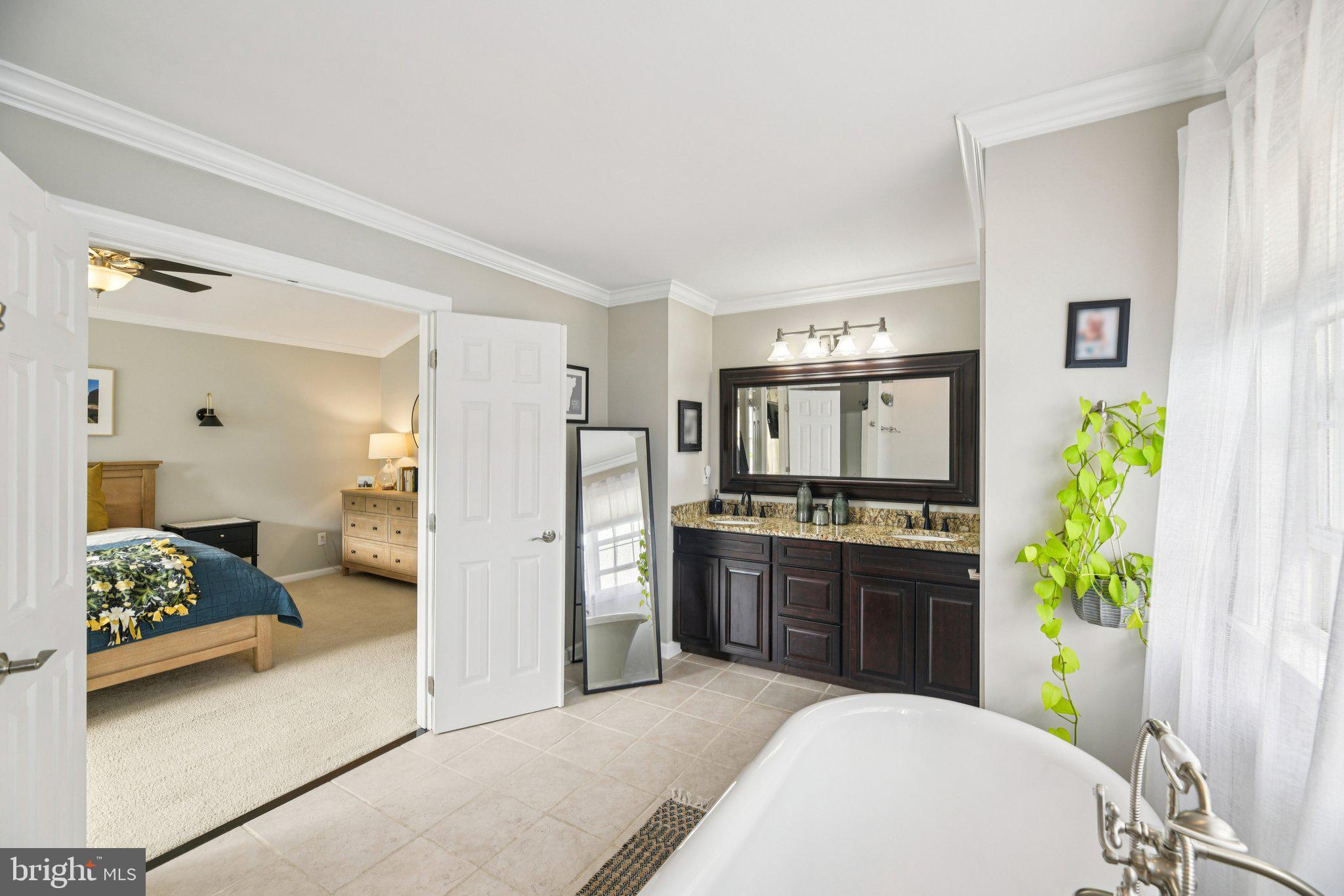 CEDAR COVE - Residential