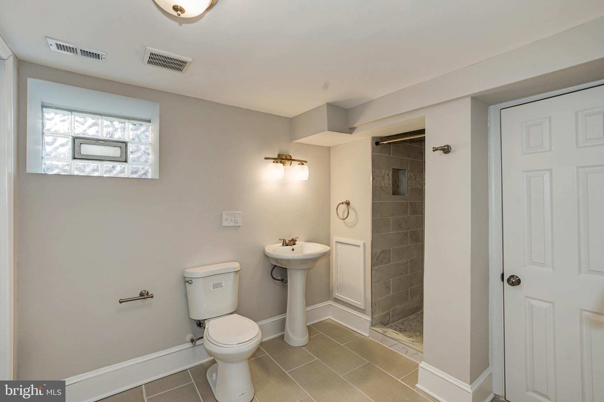 LIBERTY HEIGHTS - Residential