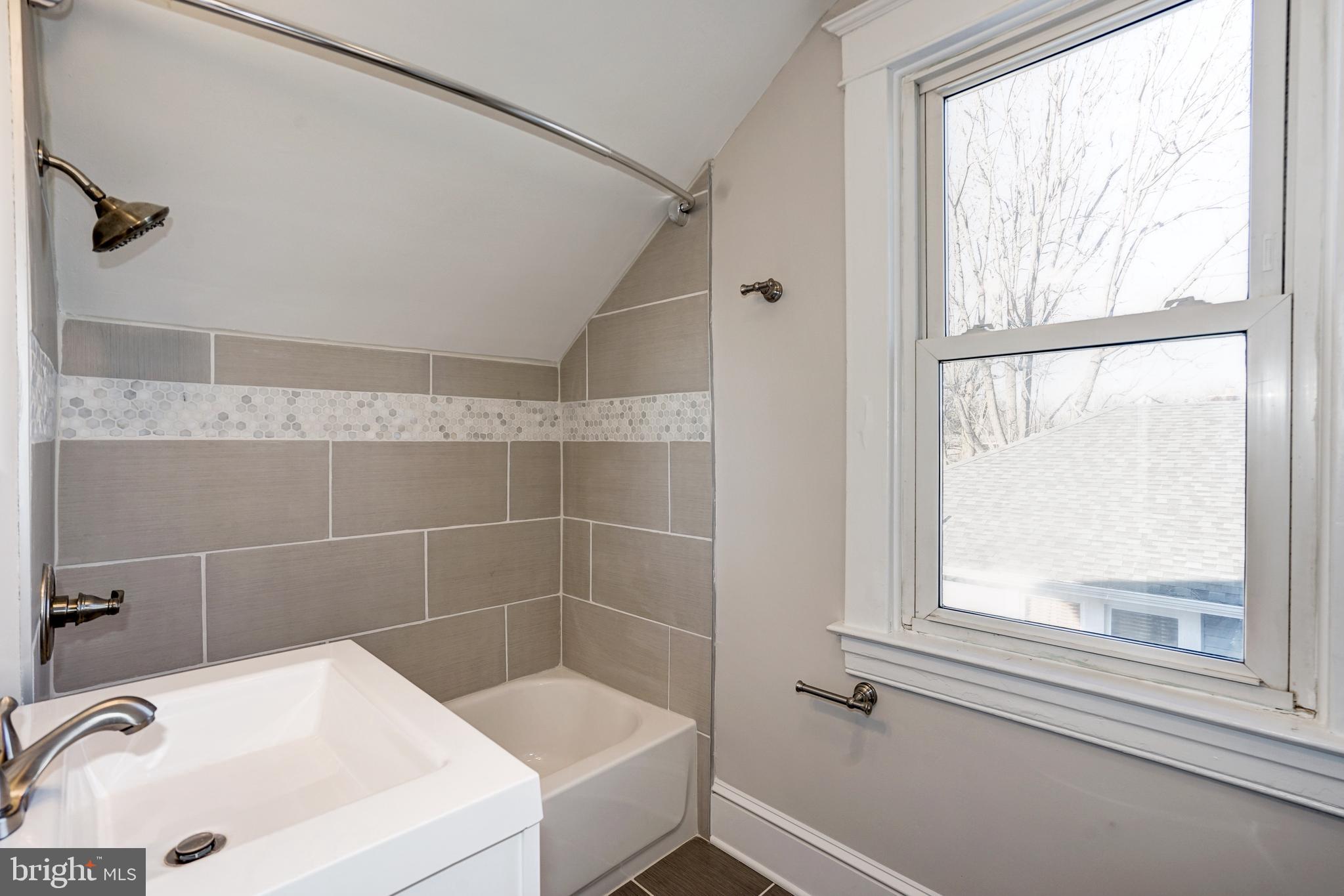 LIBERTY HEIGHTS - Residential