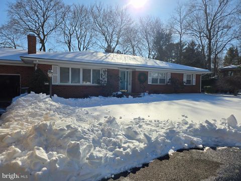 289 W CHESTNUT HILL ROAD NEWARK DE 19713