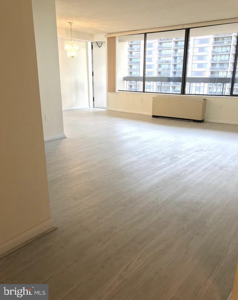 SKYLINE PLAZA - Residential Lease