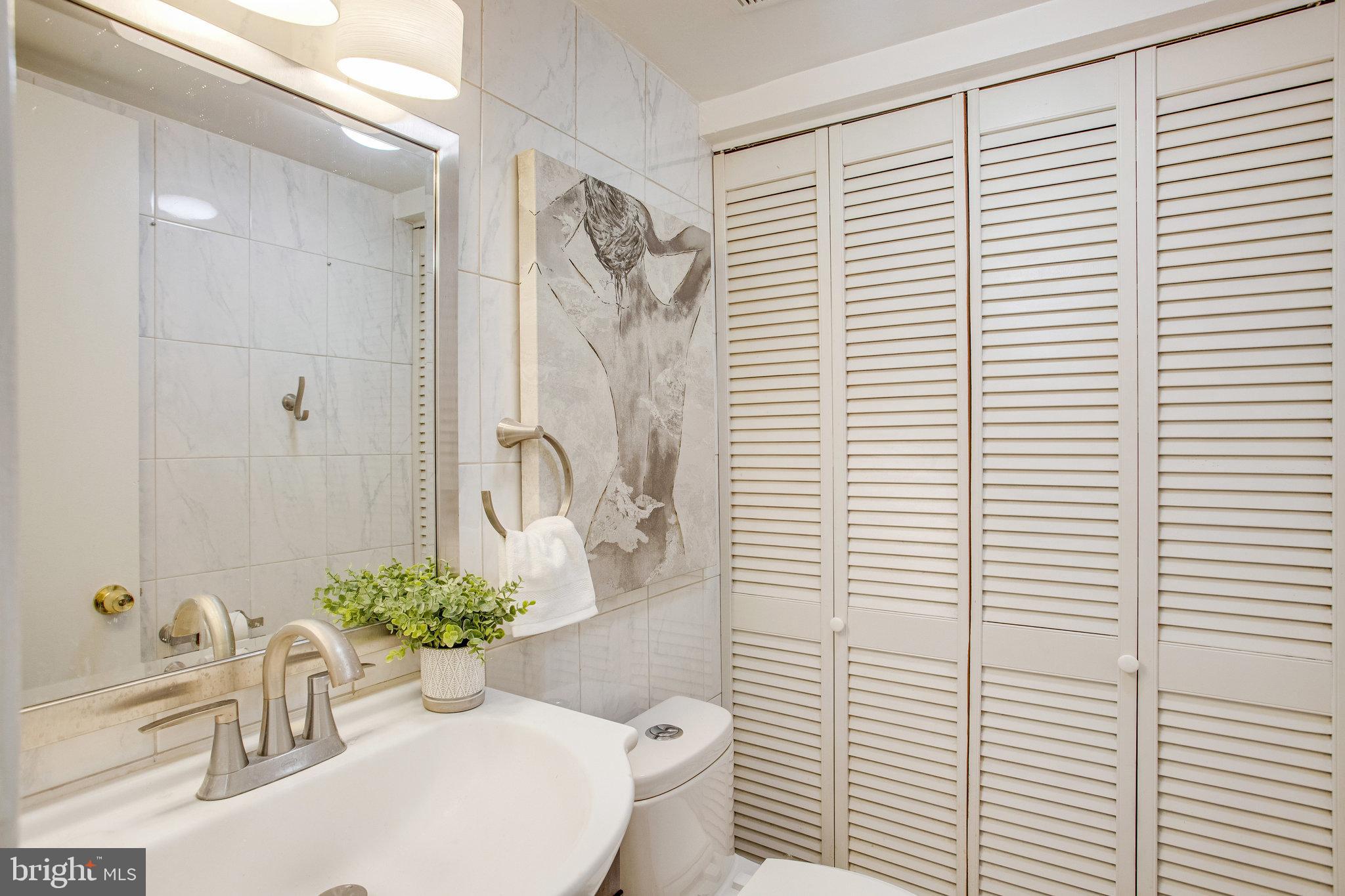 GEORGETOWN  VILLAGE - Residential