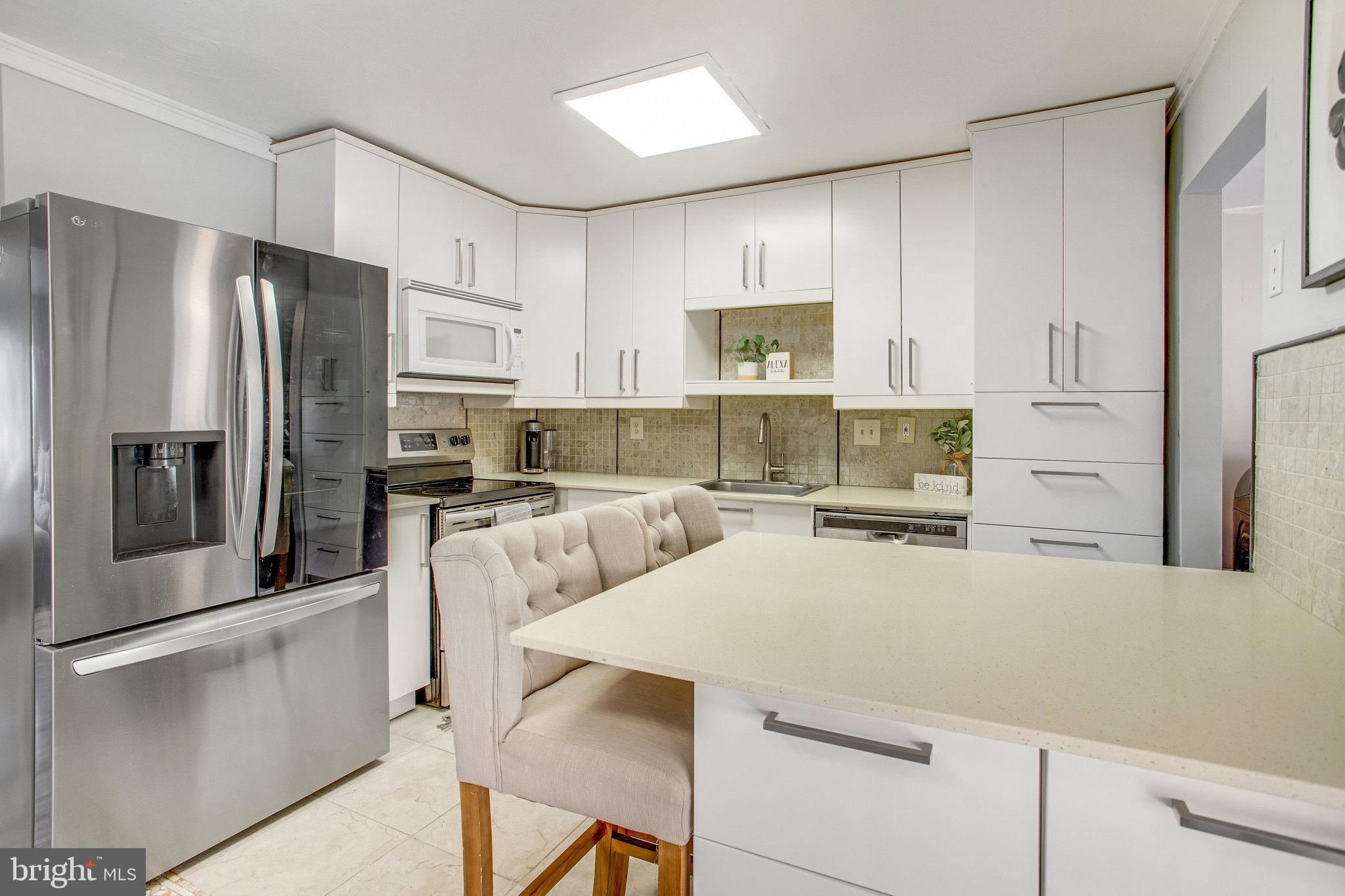 GEORGETOWN  VILLAGE - Residential