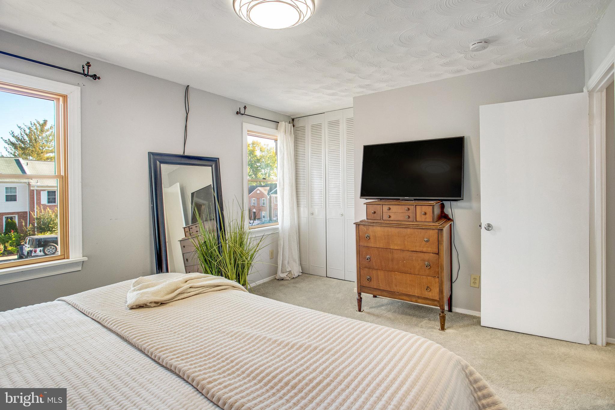 GEORGETOWN  VILLAGE - Residential