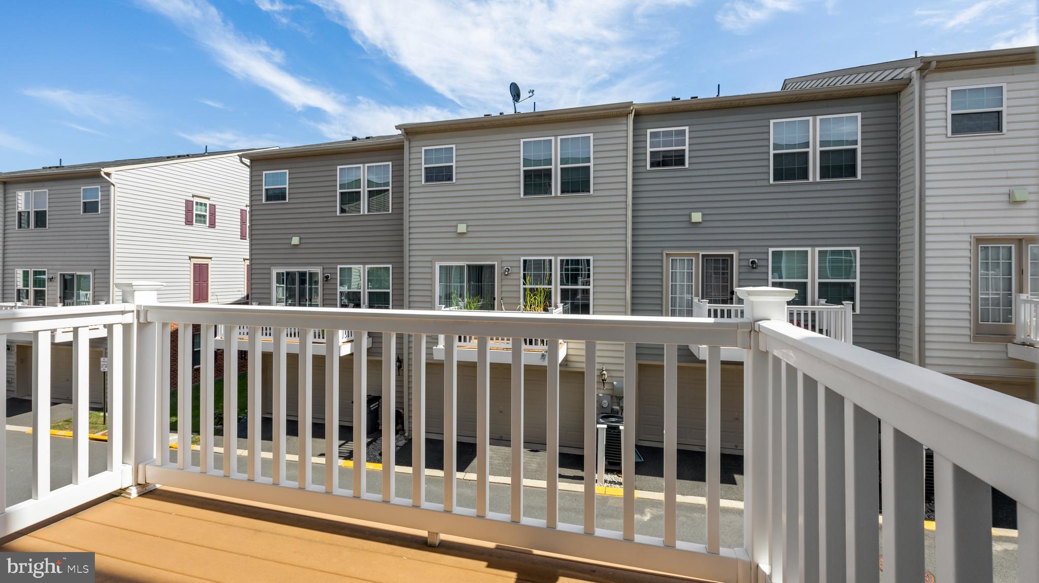 HEATHCOTE COMMONS - Residential Lease