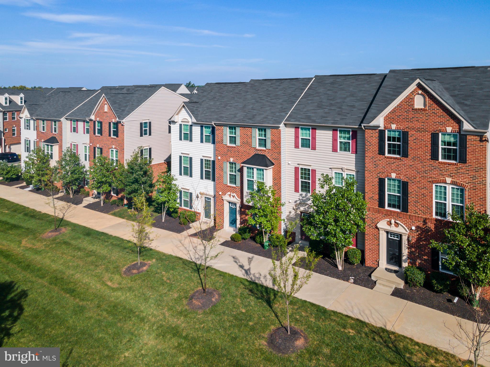 HEATHCOTE COMMONS - Residential Lease