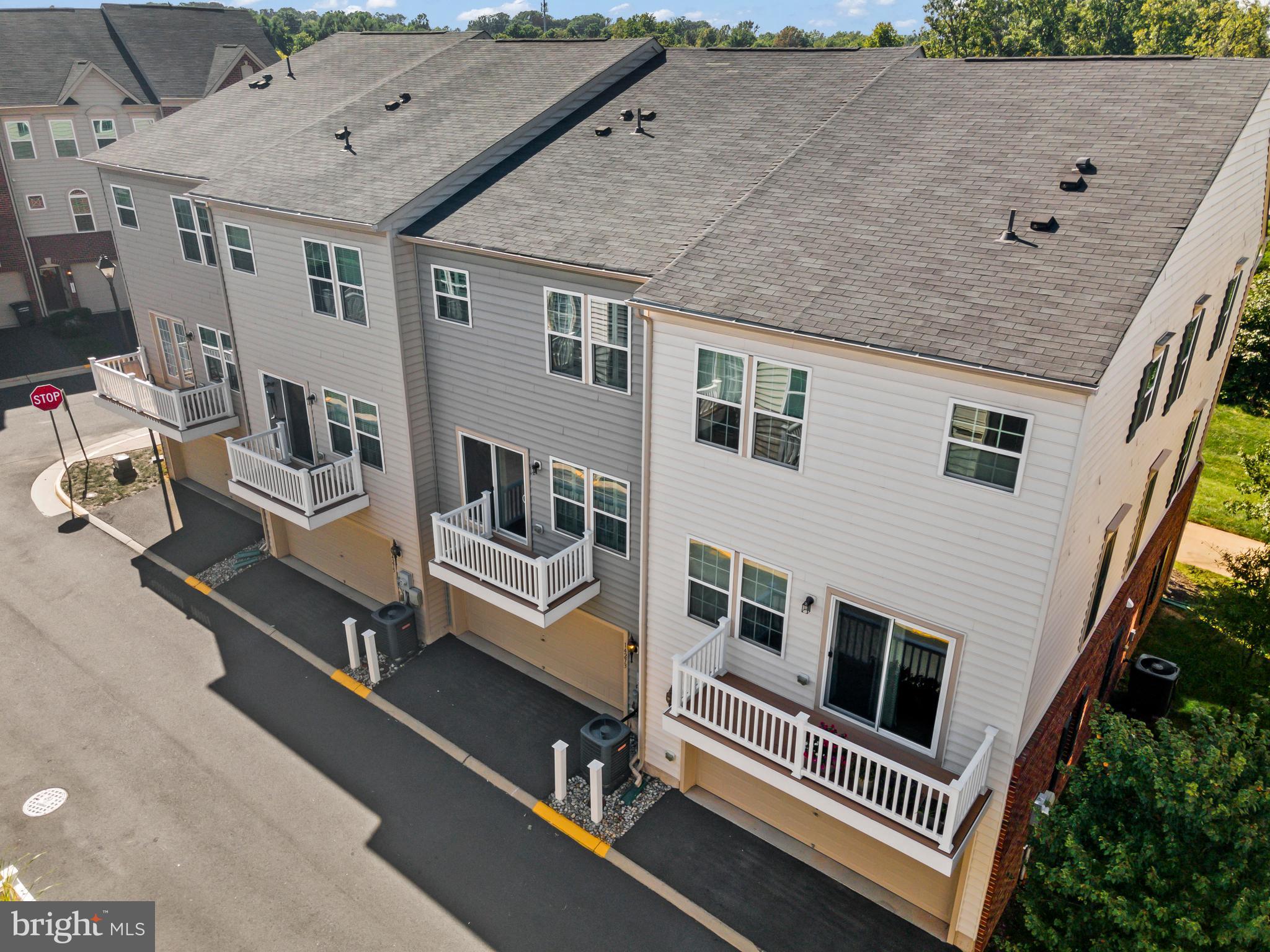 HEATHCOTE COMMONS - Residential Lease