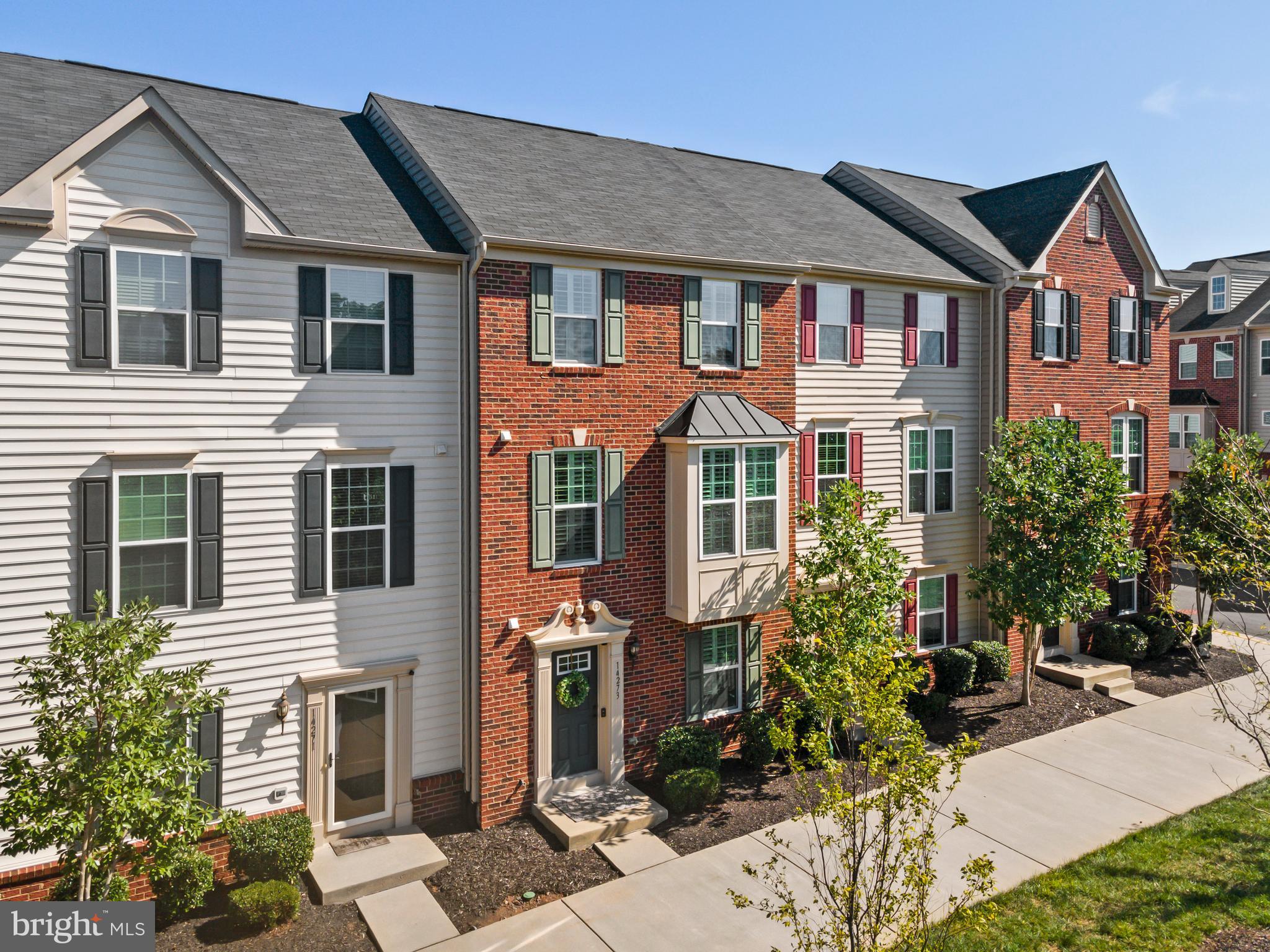 HEATHCOTE COMMONS - Residential Lease