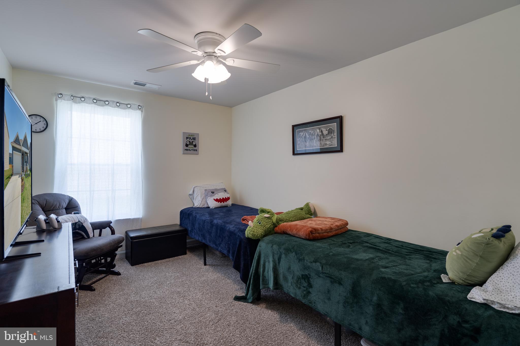 RED HILL - Residential