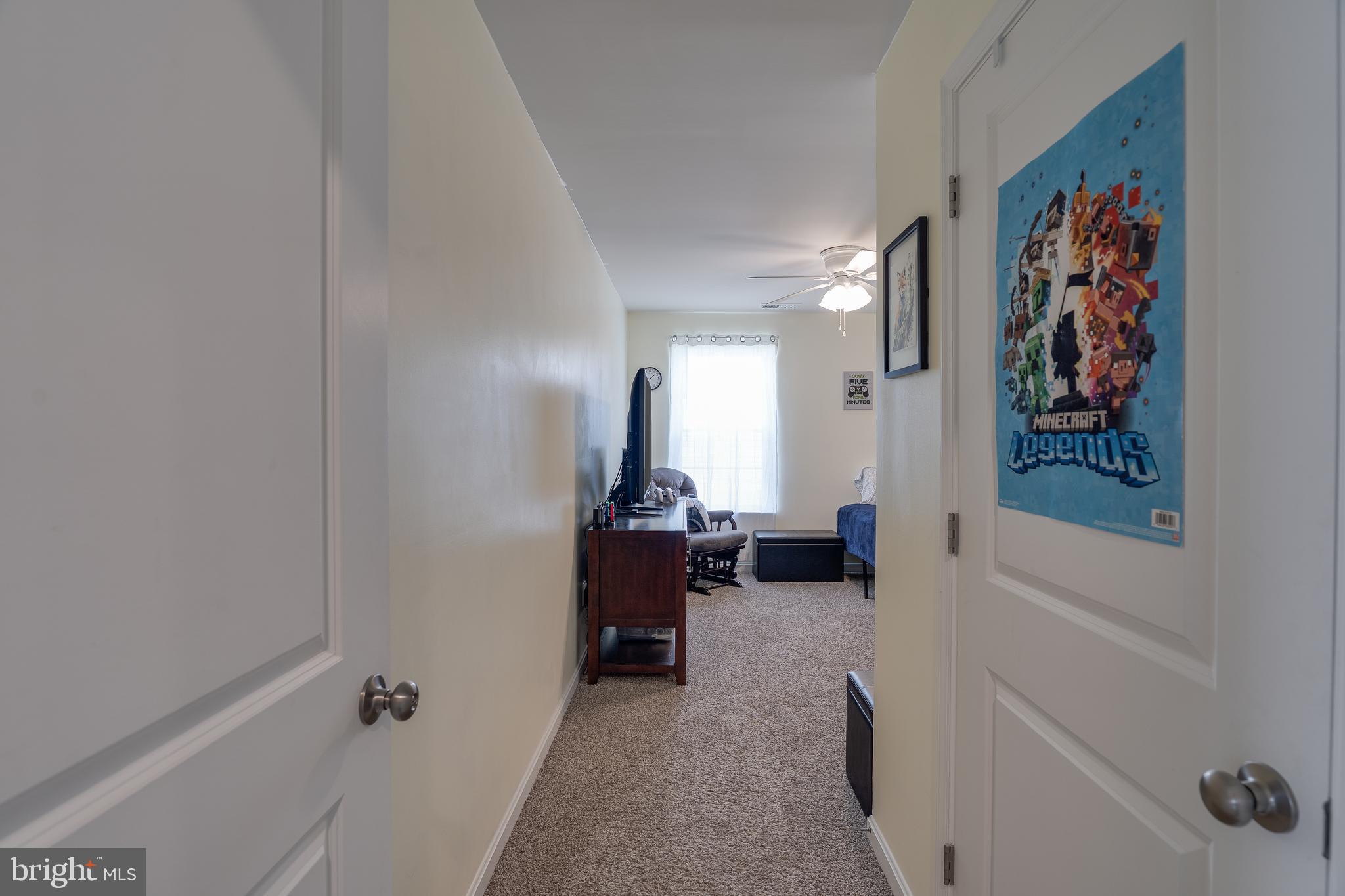 RED HILL - Residential