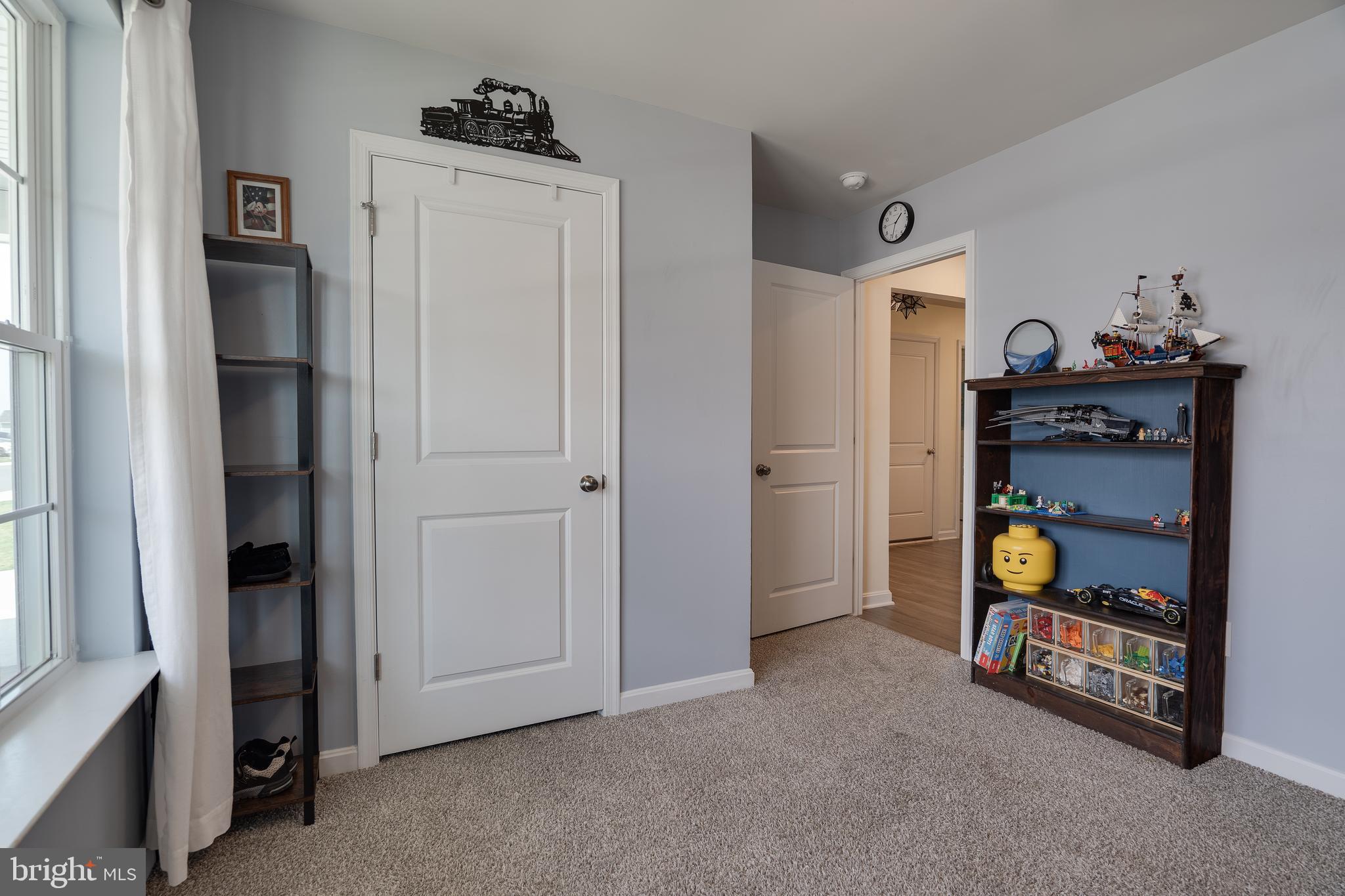 RED HILL - Residential