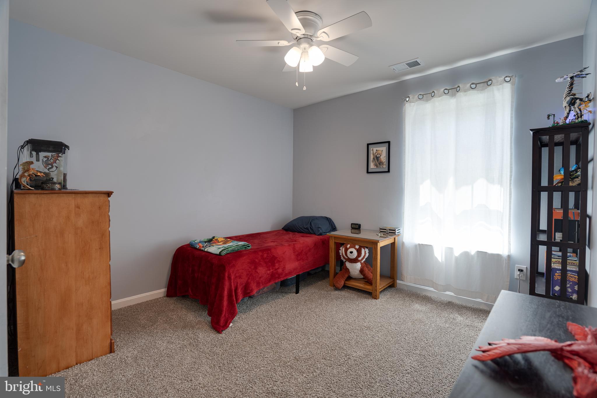 RED HILL - Residential