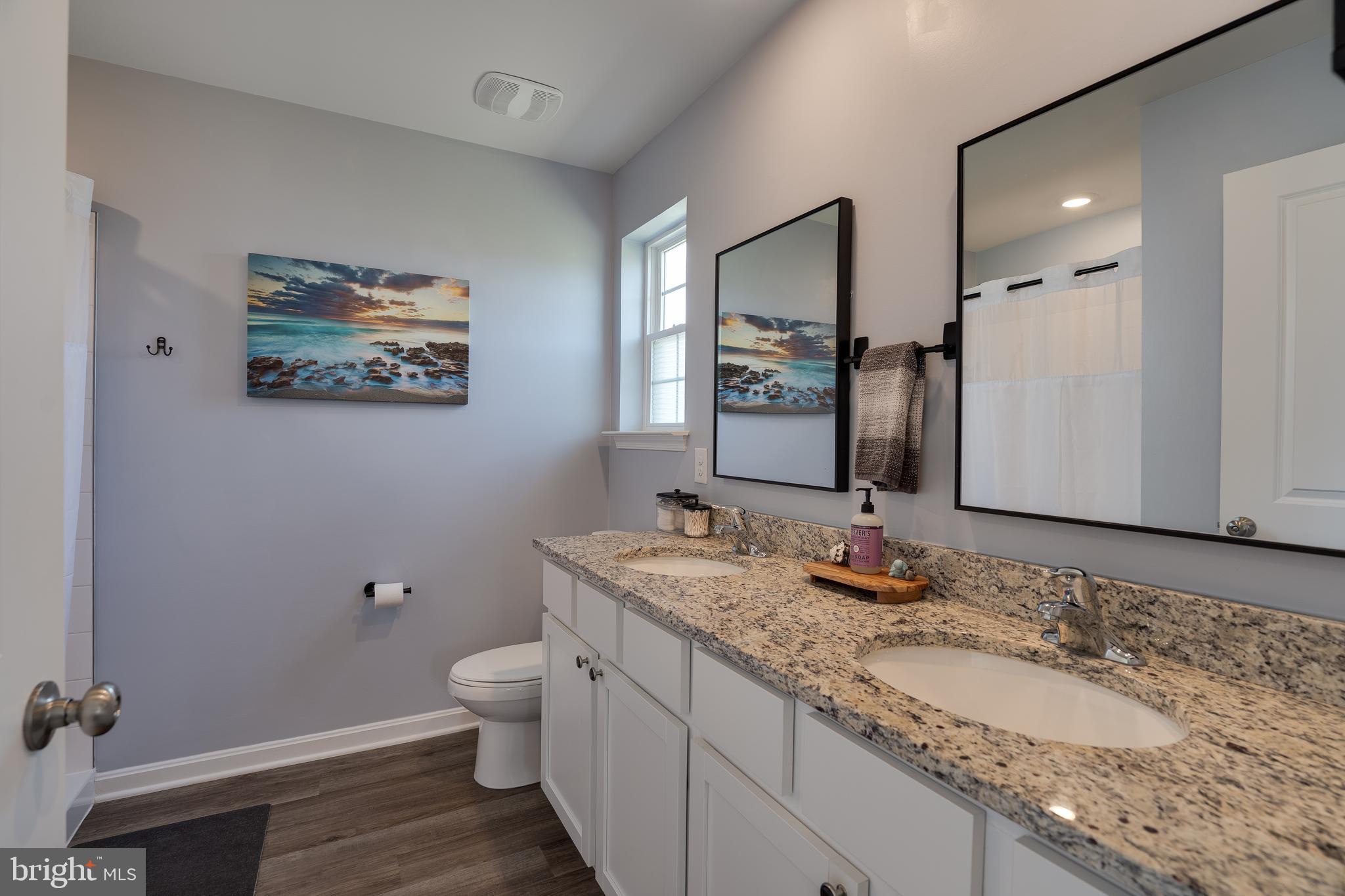 RED HILL - Residential