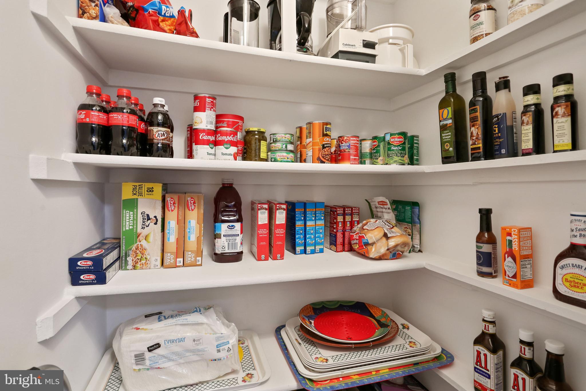 ST ANDREWS SQUARE - Residential