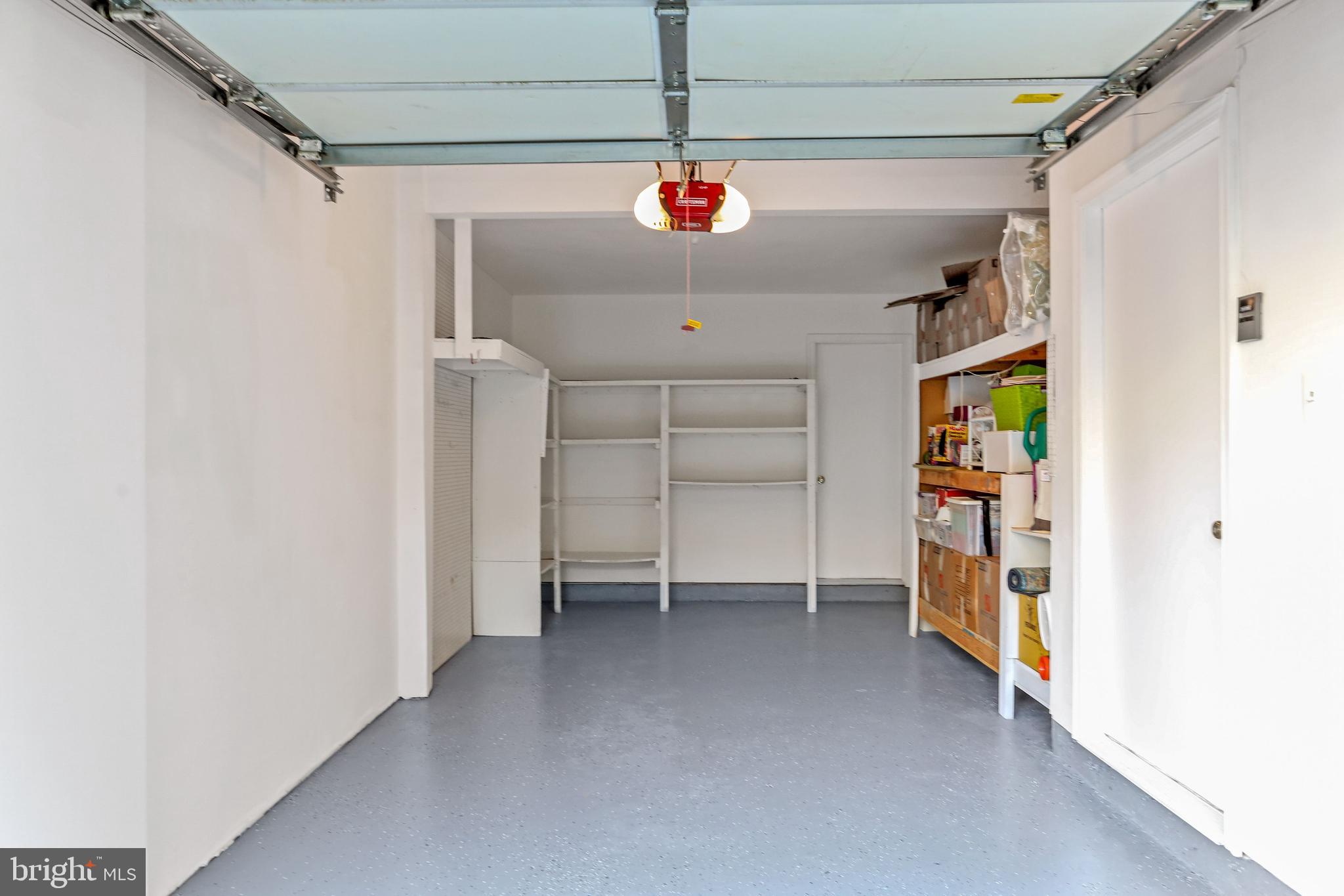 ST ANDREWS SQUARE - Residential