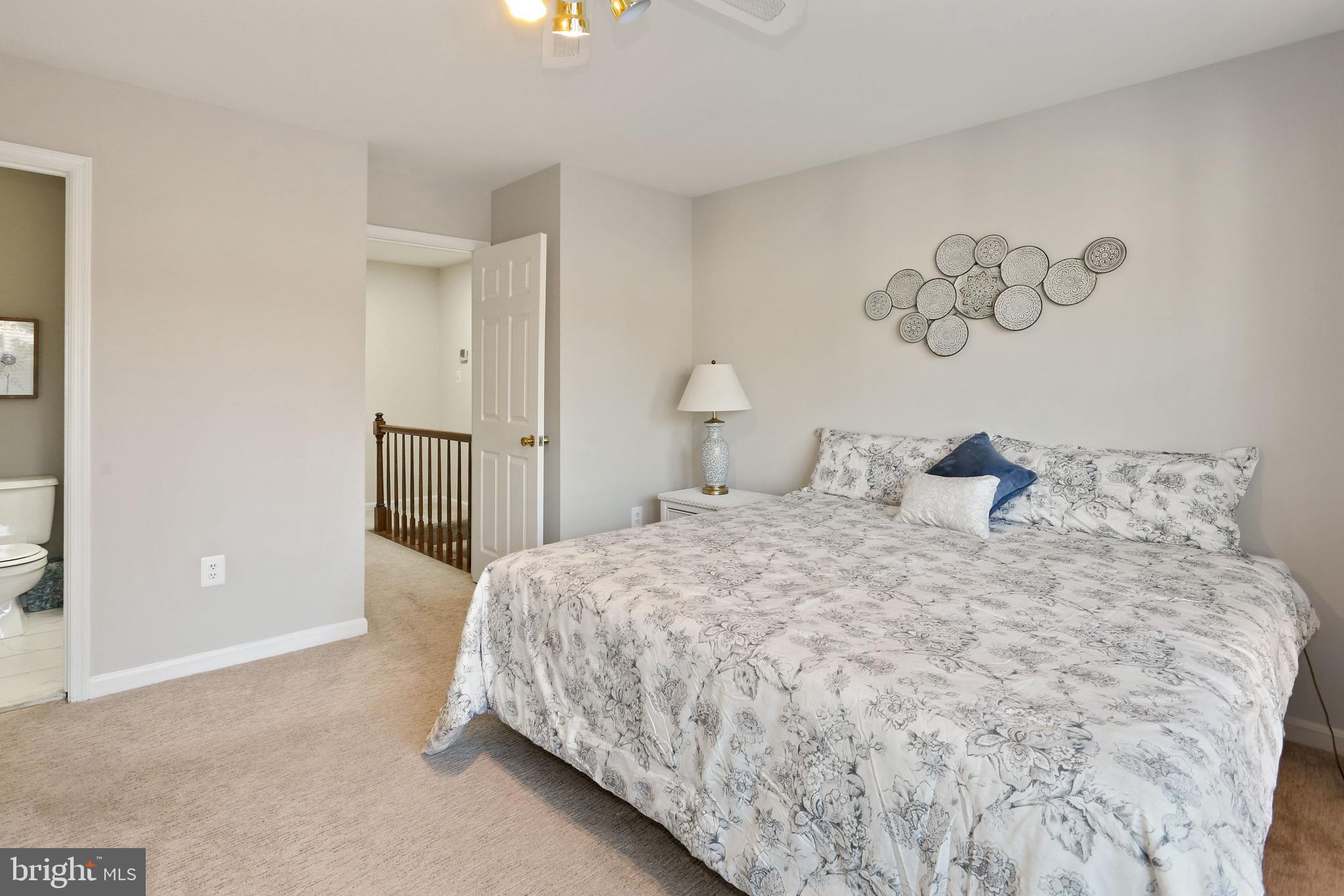 ST ANDREWS SQUARE - Residential