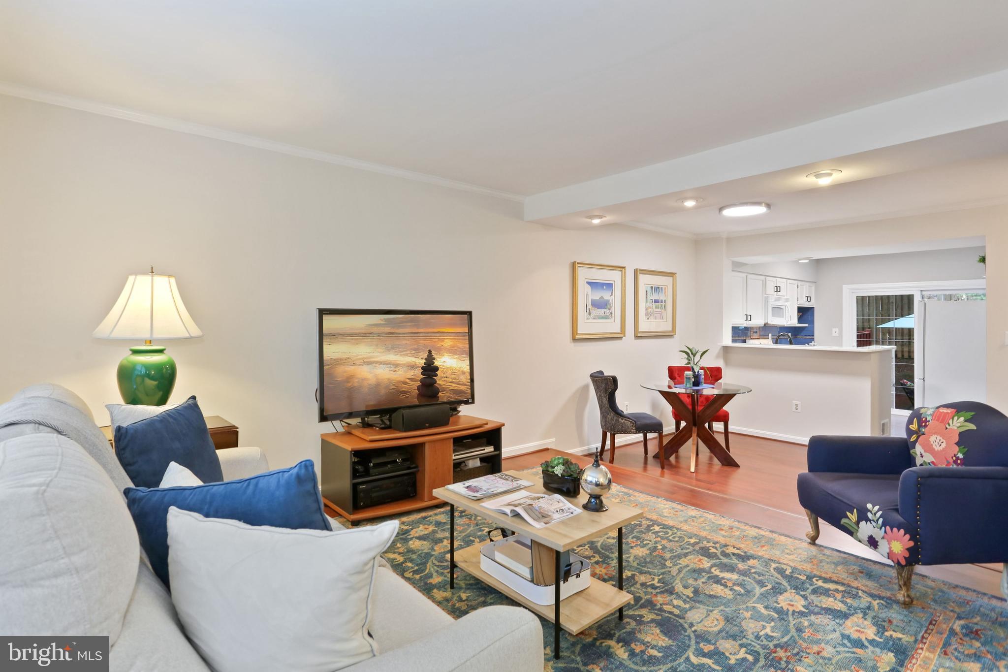 ST ANDREWS SQUARE - Residential